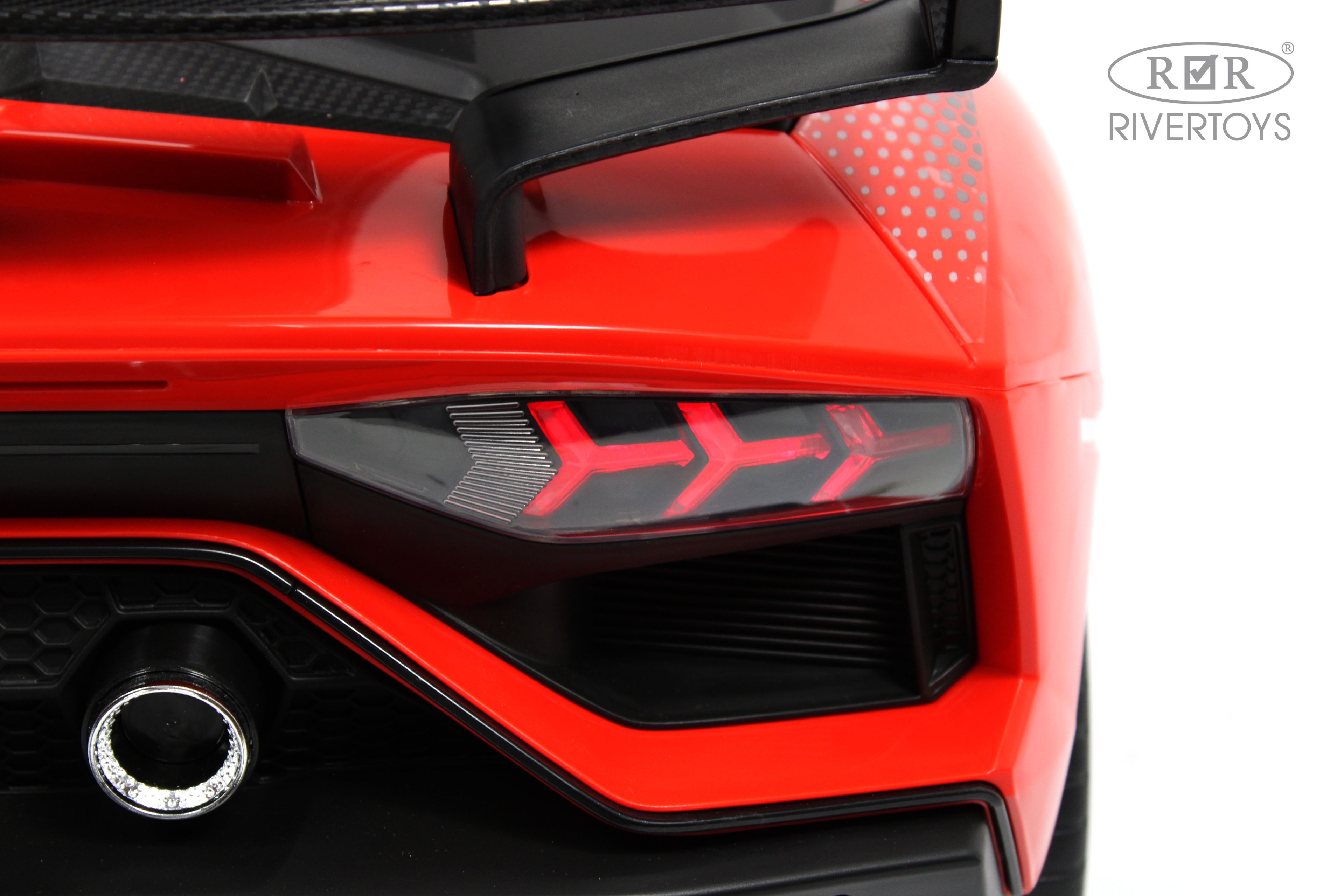 Электромобиль RIVERTOYS K888PX-RED С пультом ДУ - фото 17