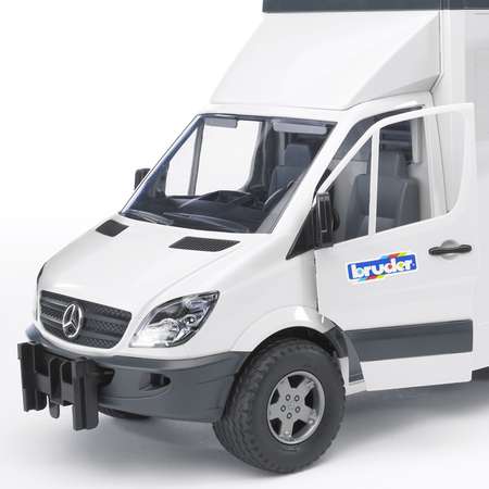 Грузовик Bruder Mercedes
