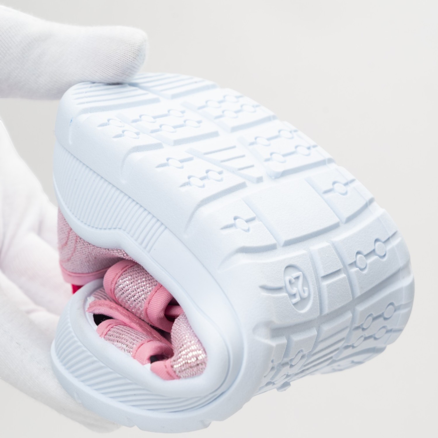 Сандалии TikkaGo 4J25_25422_pink - фото 8