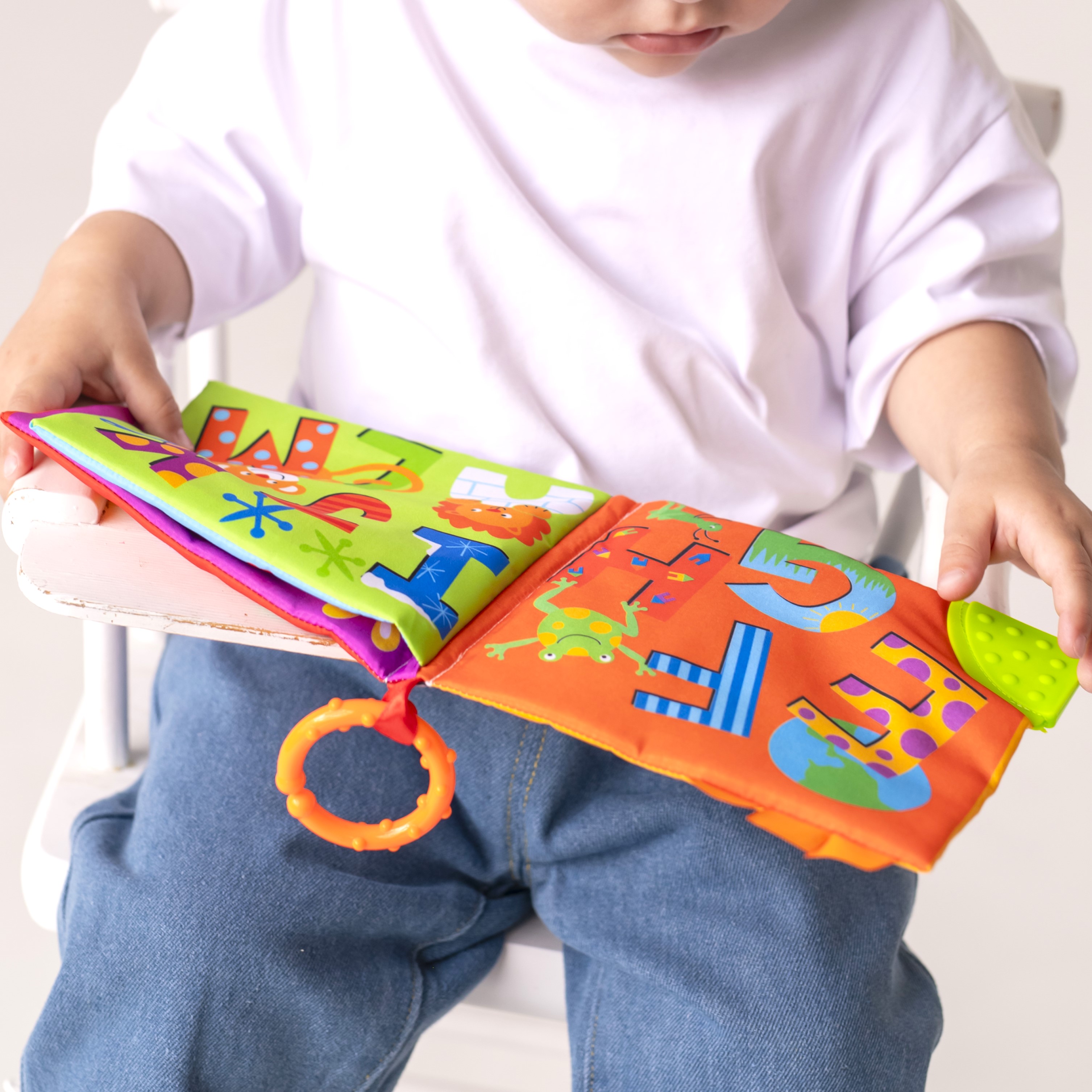 Игрушка Uviton книжка шуршалка с прорезывателем в ассортименте - фото 5