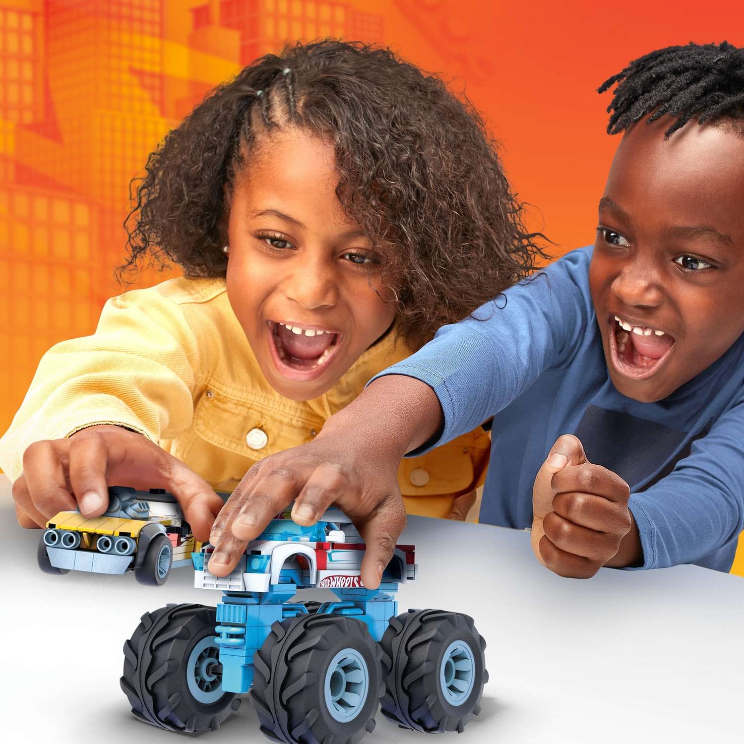 Конструктор Mega Construx Роджер Доджер и Гонщик блочный - фото 7