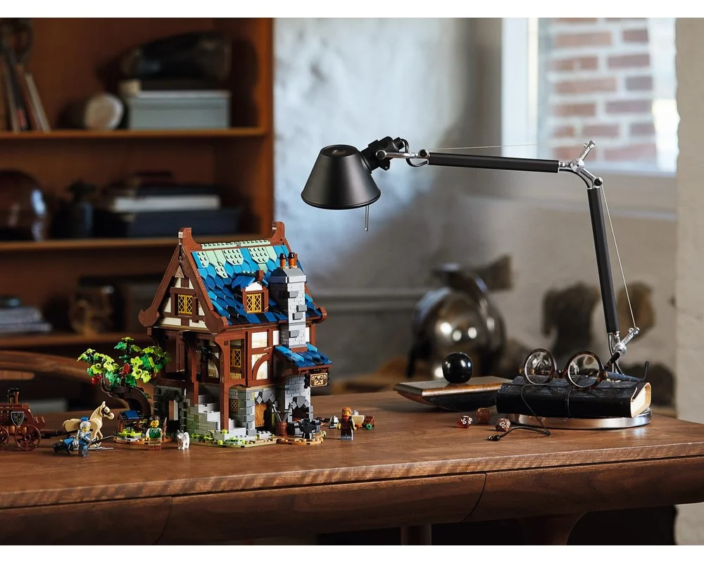 Конструктор LEGO Ideas 21325 2144 дет. - фото 15