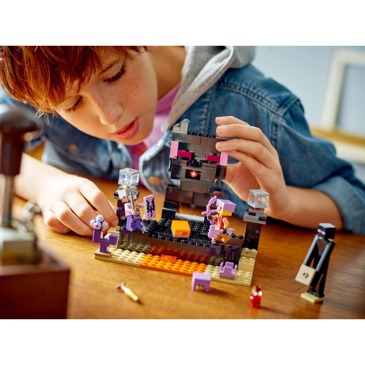 Конструктор LEGO Minecraft Конечная арена блочный - фото 8