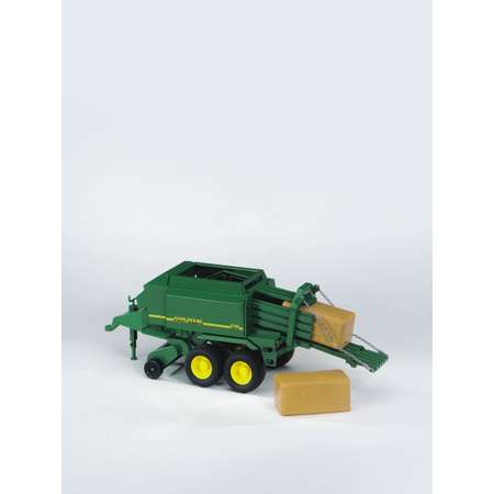 Прицеп Bruder John Deere для комбикормов 1:16