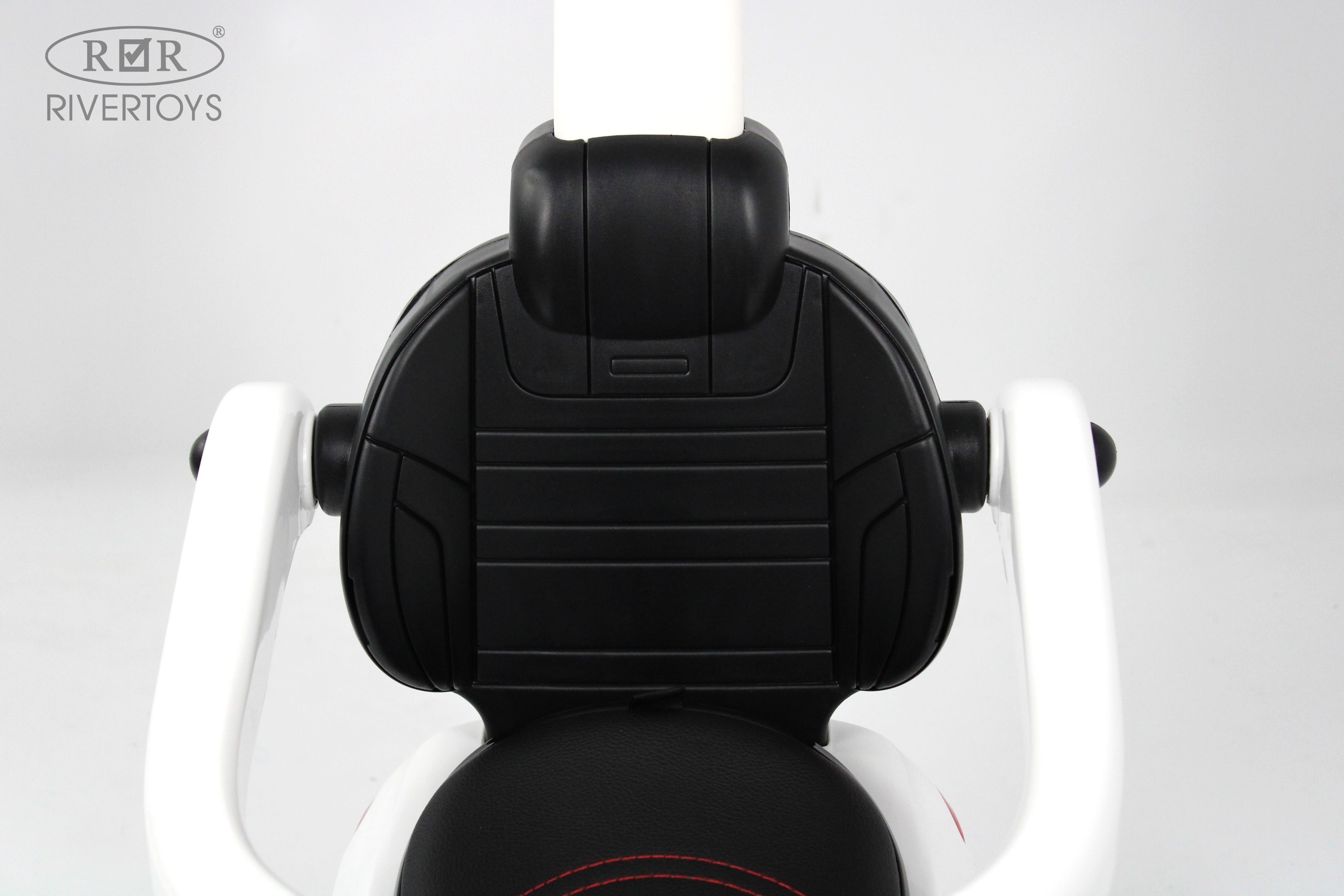 Электромобиль RIVERTOYS Mercedes A888AA-H-WHITE - фото 17