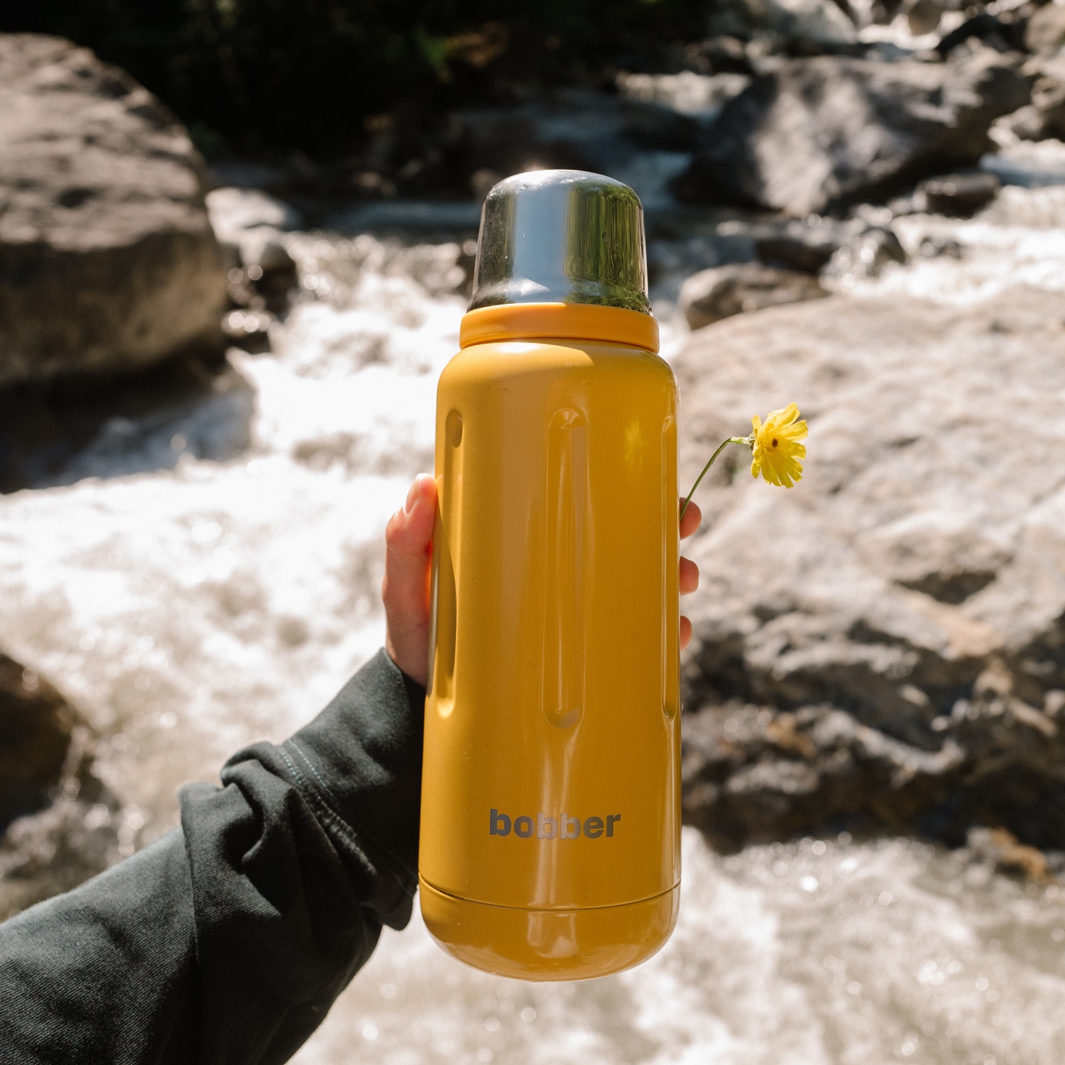 Термос Flask 1 литр для напитков Bobber Flask оранжевый - фото 3