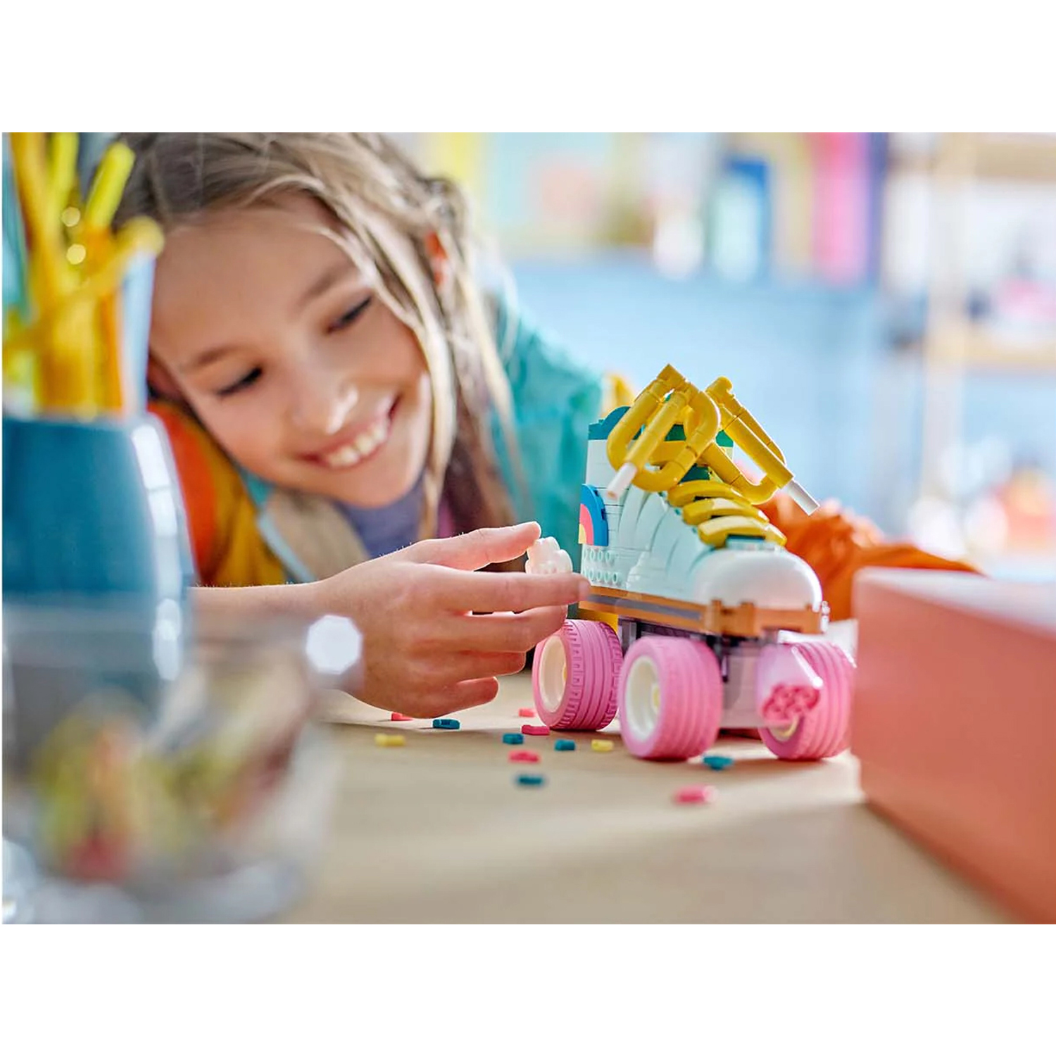 Конструктор LEGO Creator Ретро-роликовые коньки блочный - фото 7