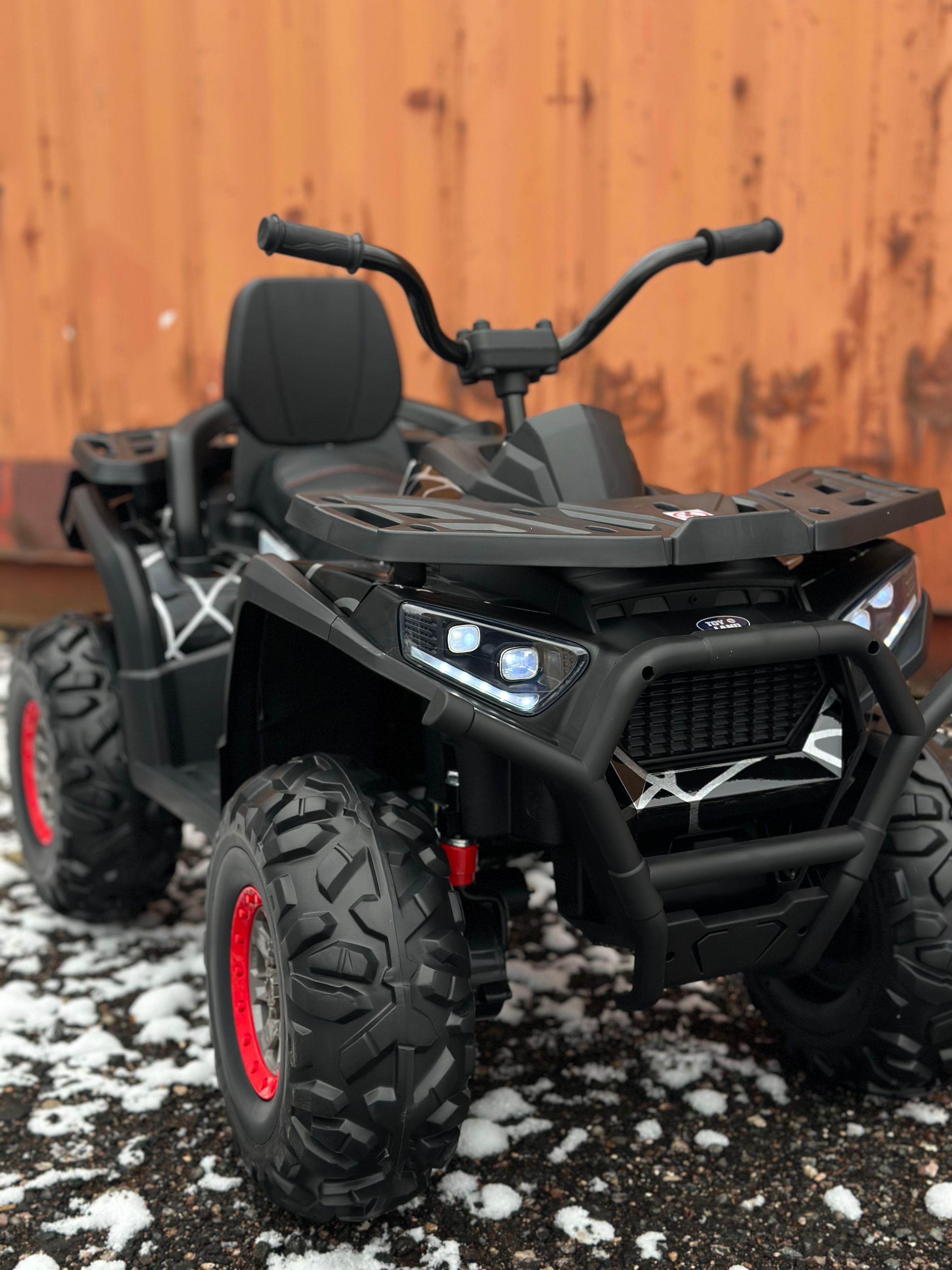 Квадроцикл TOYLAND Qwatro 4х4 ХМХ607, колеса EVA С пультом ДУ - фото 6