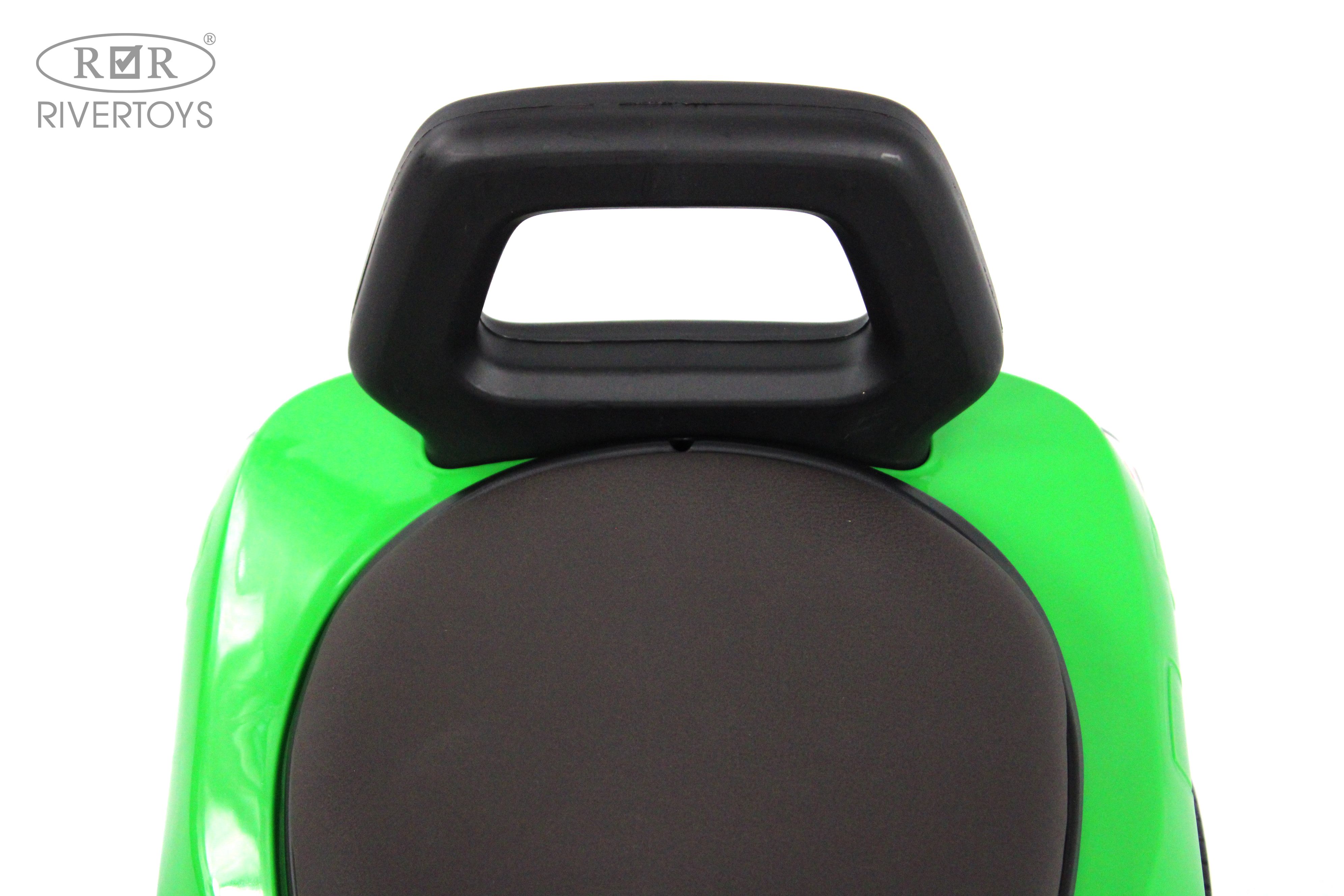 Каталка RIVERTOYS Z002ZZ-D-GREEN зеленый - фото 7
