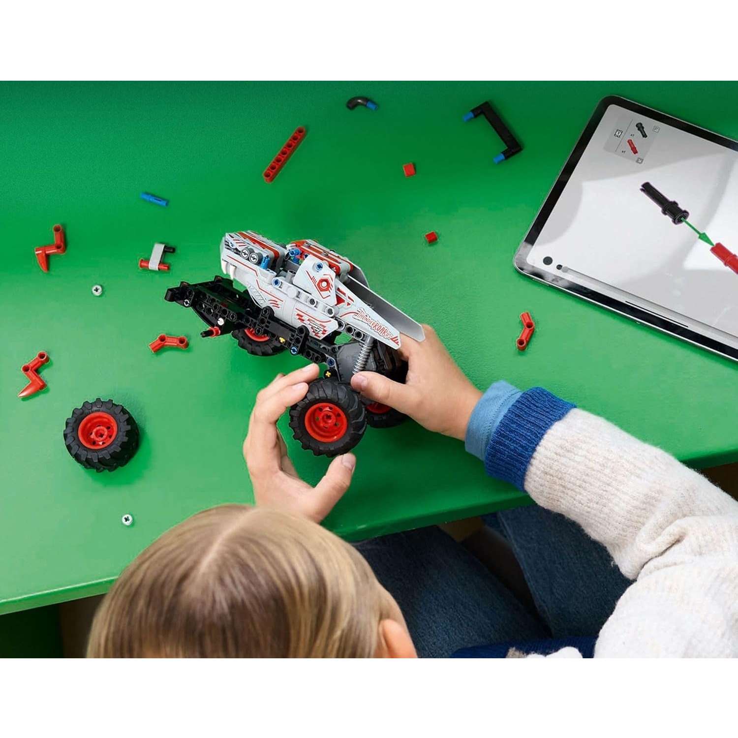 Конструктор LEGO Technic Monster Jam Thunderroarus блочный - фото 6