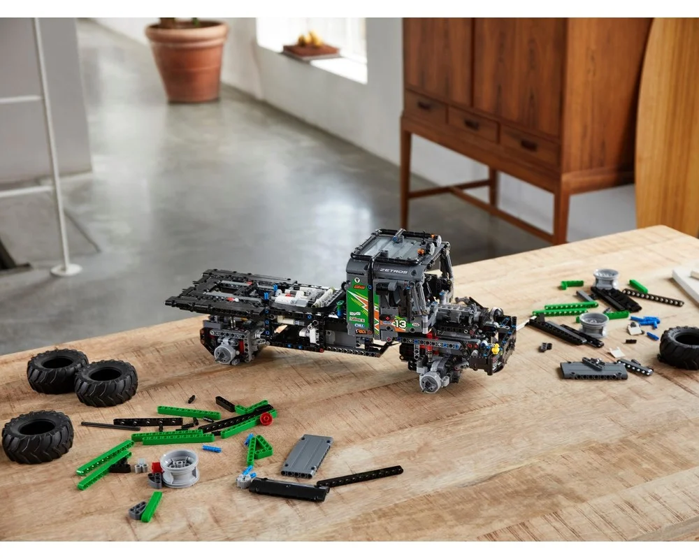 Конструктор LEGO Technic 42129 2108 дет. - фото 15