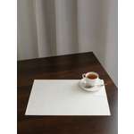 Салфетка сервировочная DeNASTIA Металлик 45x32 см экокожа белый E000579