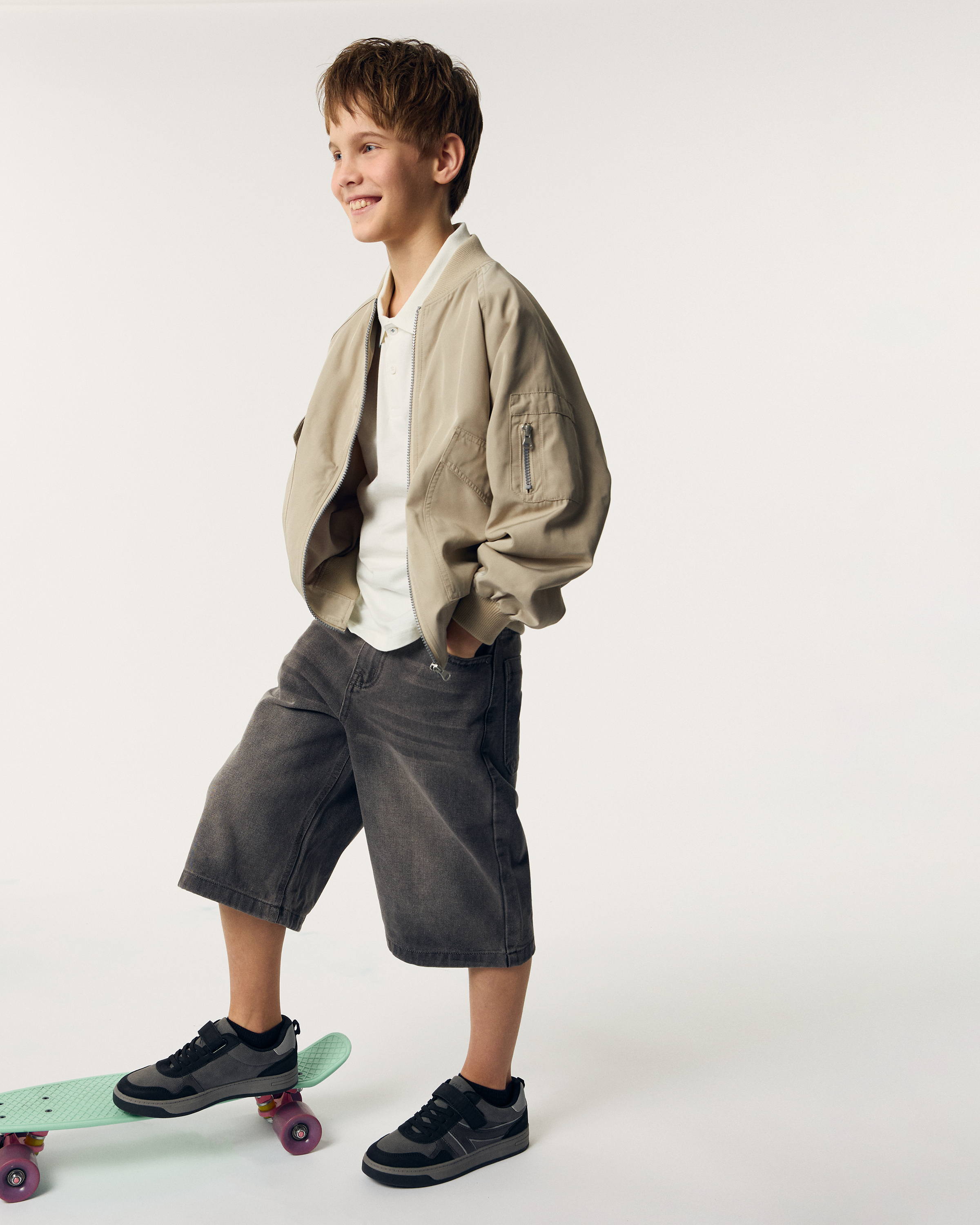 Изображение товара Шорты Futurino Fashion 146 — джинсовые шорты-бермуды для мальчика