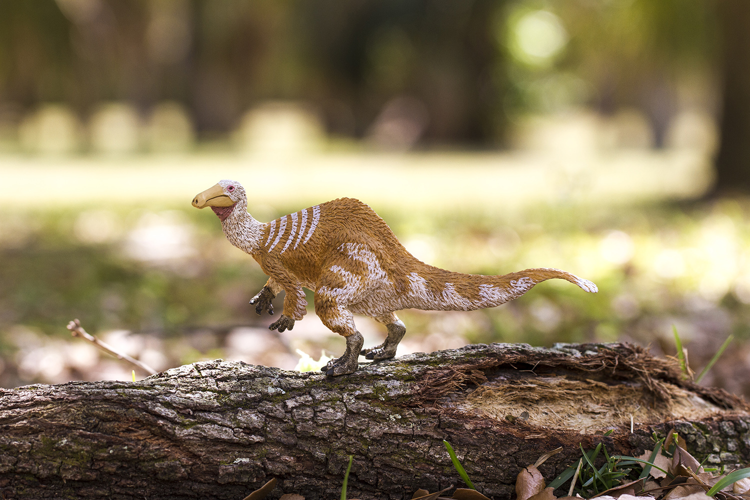 Фигурка Safari Ltd. Динозавр Дейнохейрус - фото 6