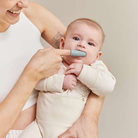 Зубная щетка на палец Happy Baby