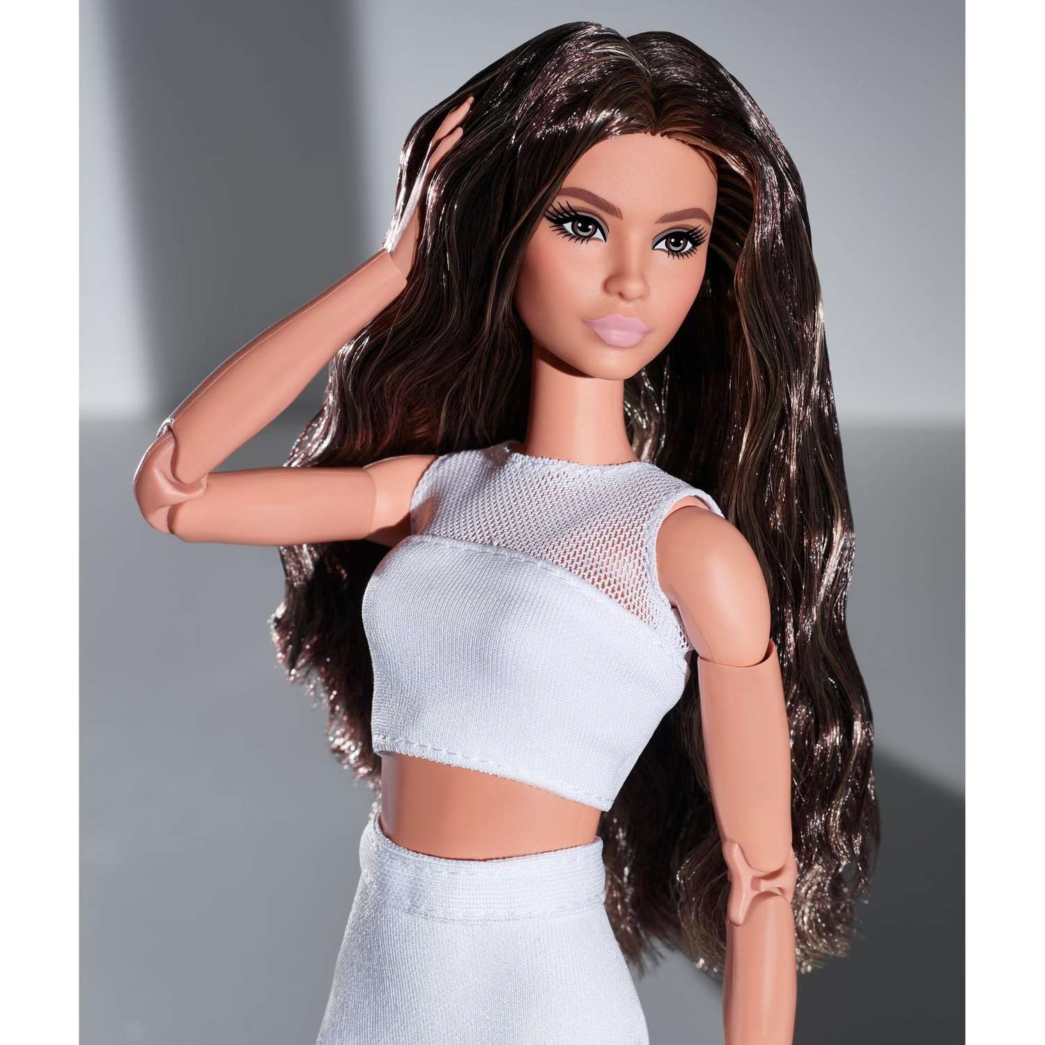 Кукла модельная Barbie GTD89 - фото 11