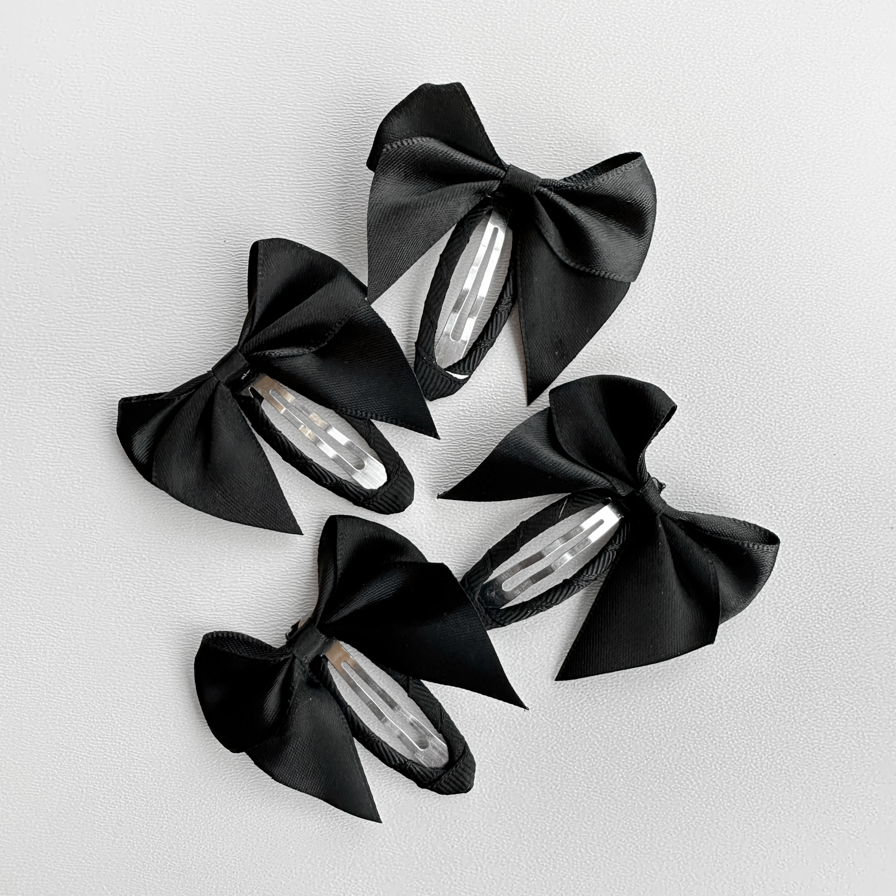 Заколки для волос 4 шт APSIS accessories TT86ZKM0204B - фото 1