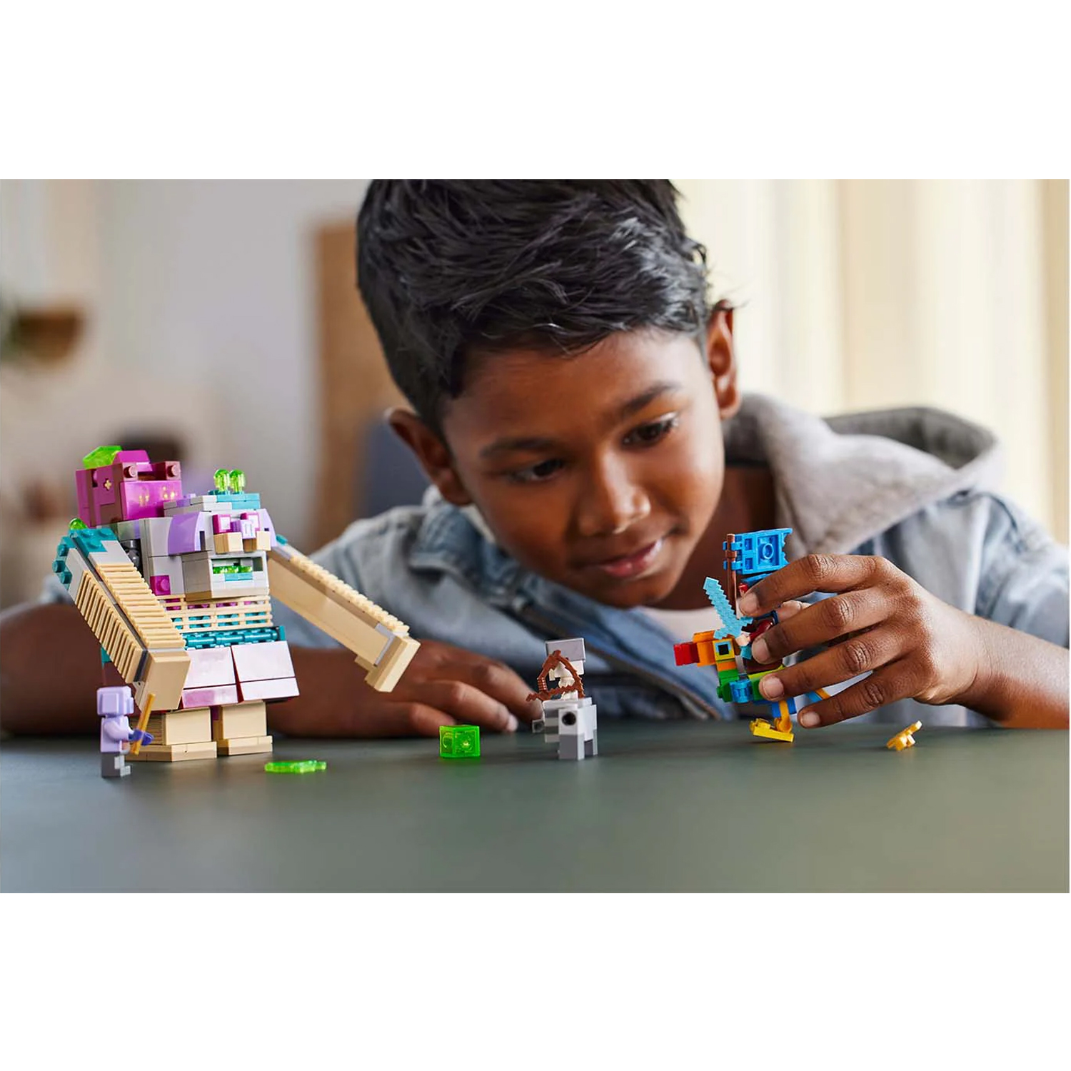 Конструктор LEGO Minecraft Схватка с Пожирателем блочный - фото 11