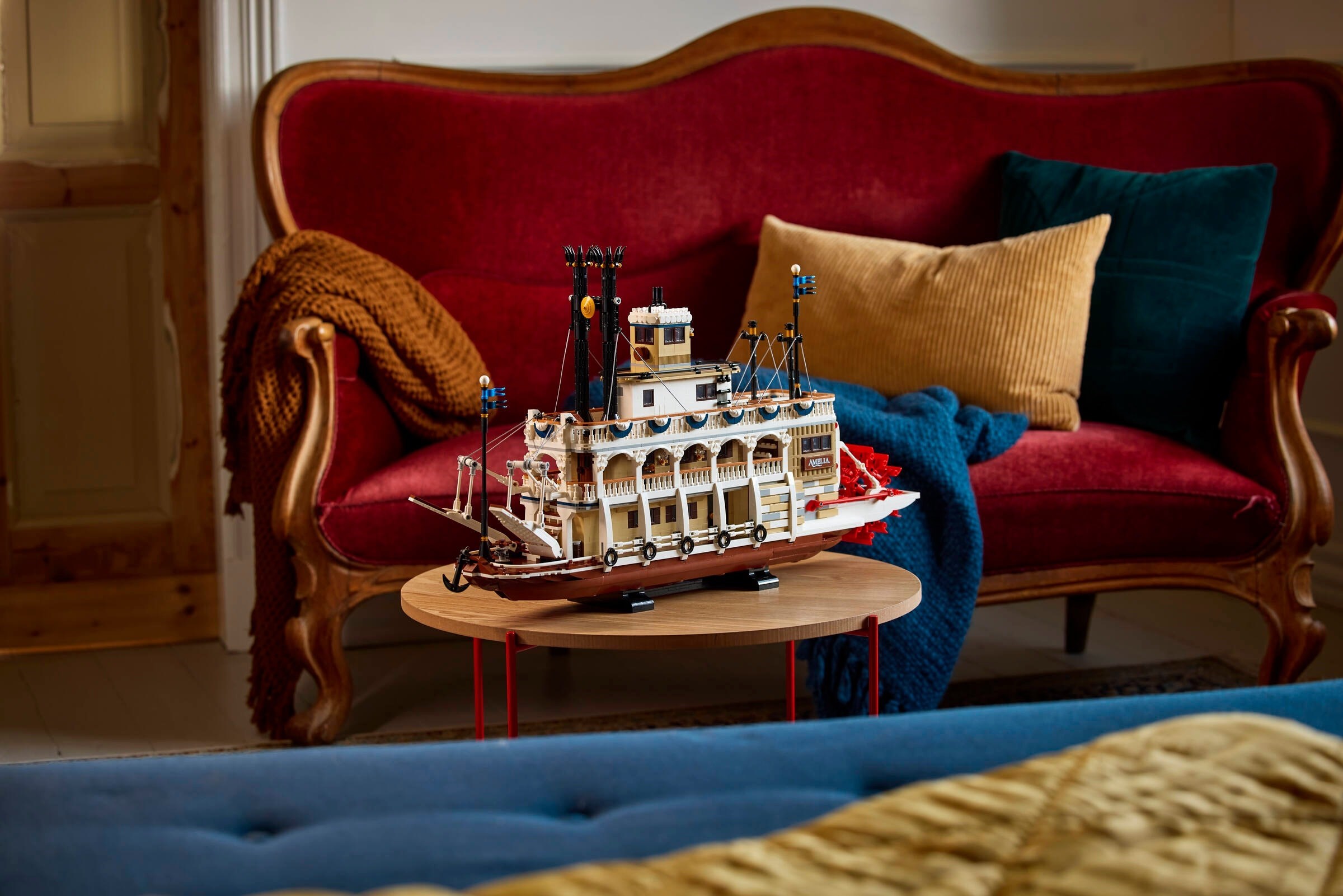 Конструктор LEGO Ideas 21356 4090 дет. - фото 8