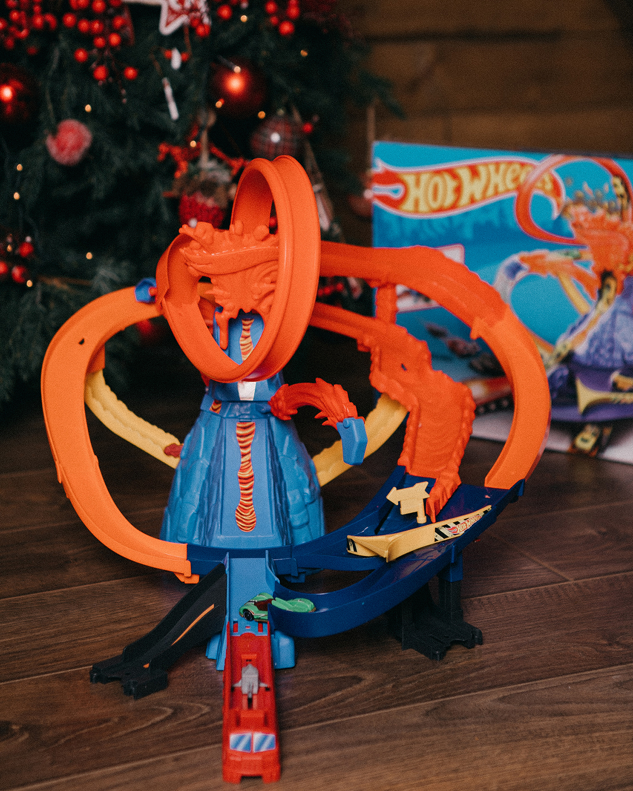Трек Hot Wheels Вулкан FTD61 - фото 23