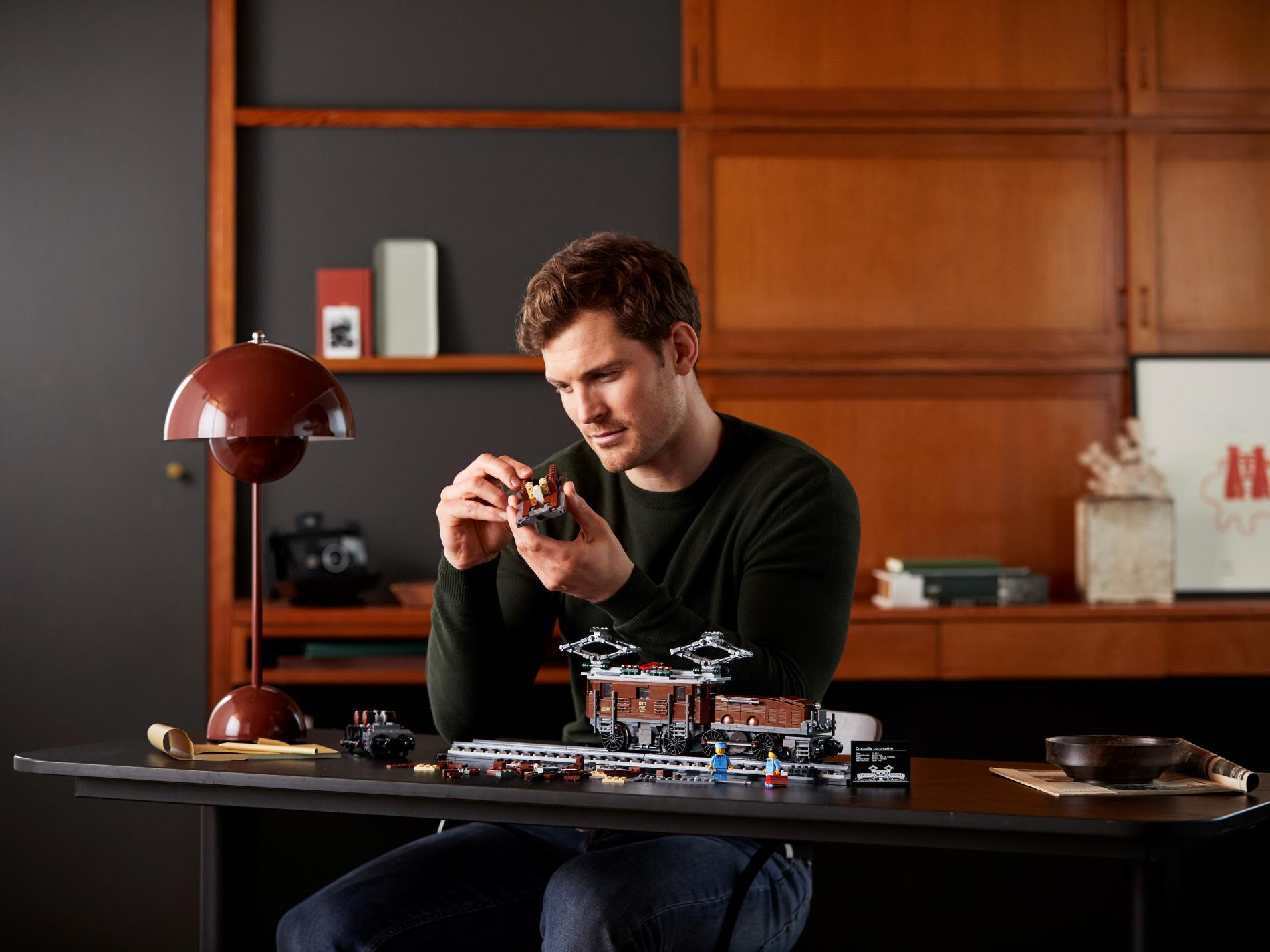 Конструктор LEGO 2354 дет. - фото 5