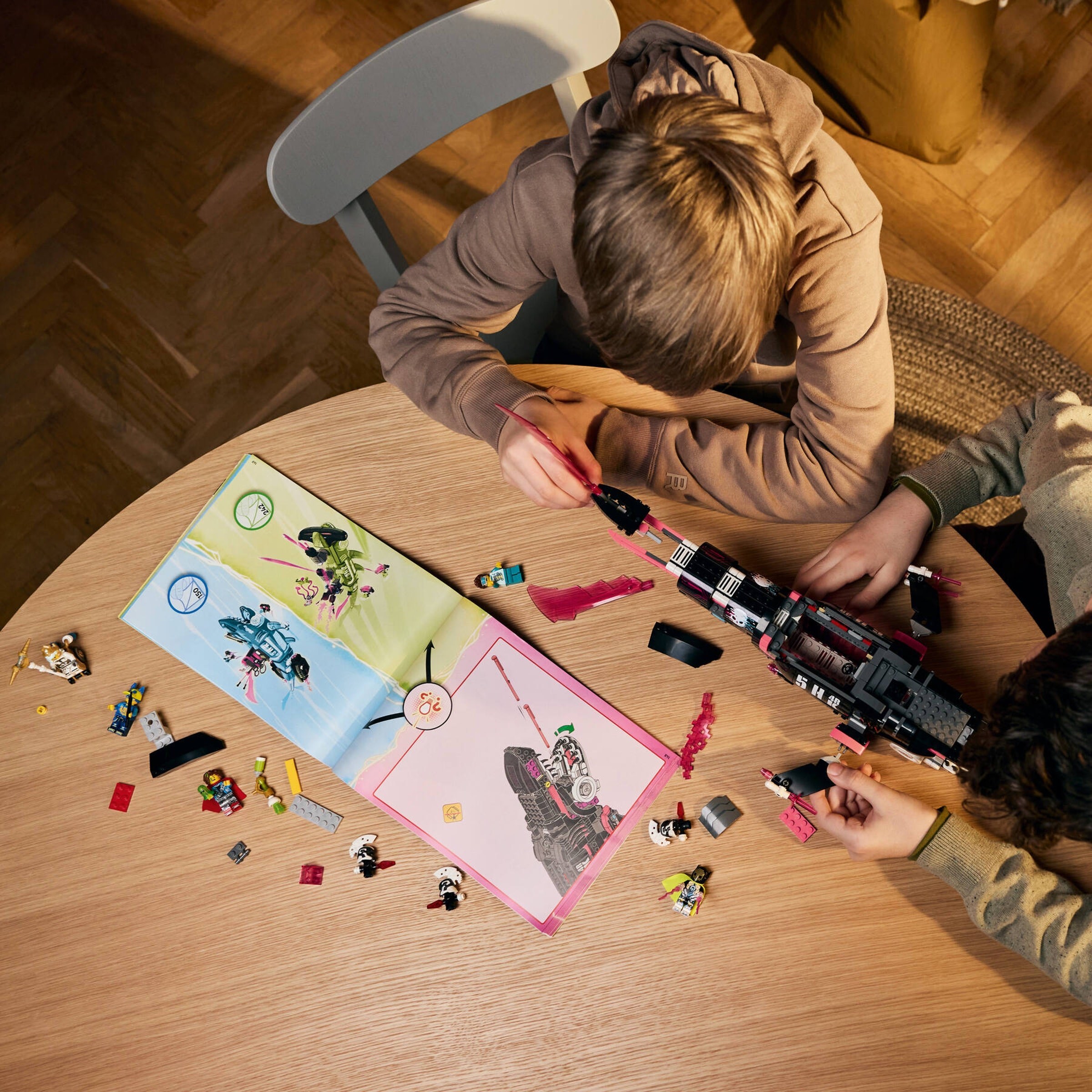 Конструктор LEGO DREAMZzz 71500 1413 дет. - фото 3