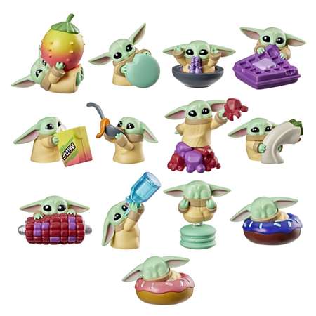 Фигурка Hasbro Grogu Snack Attack