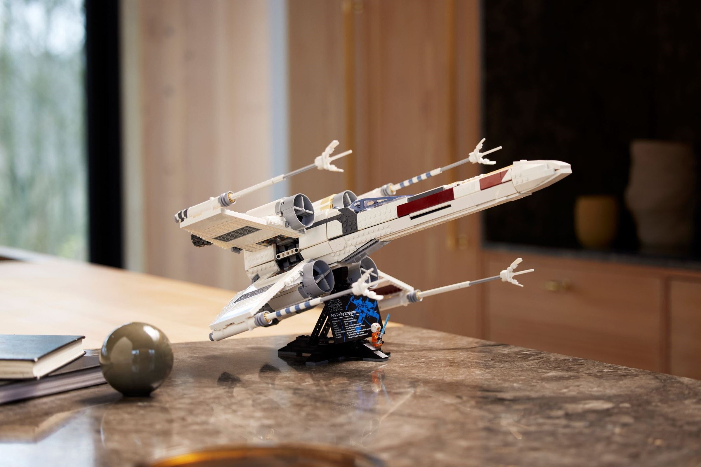 Конструктор LEGO Star Wars 75355 1949 дет. - фото 2