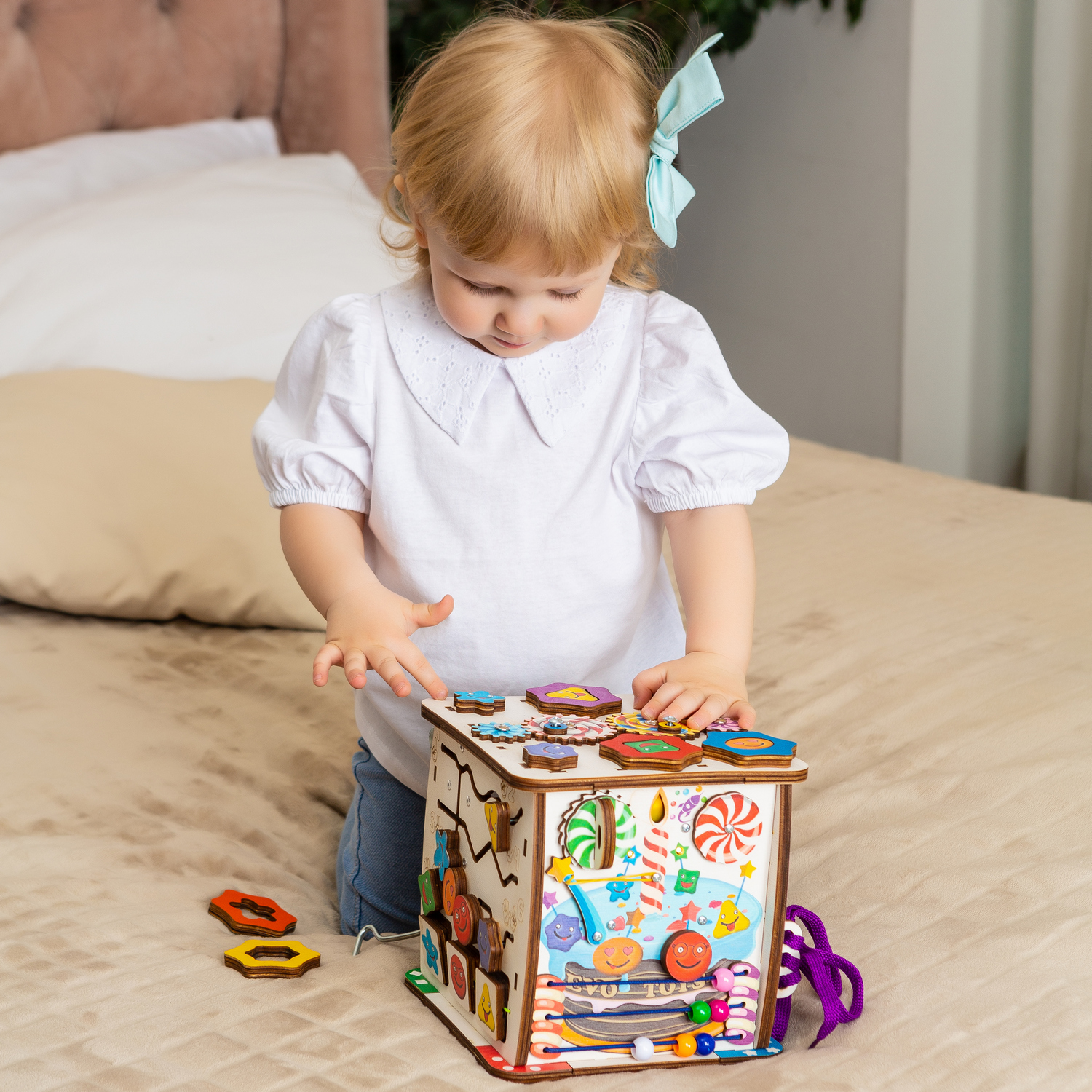 Игрушка Evotoys бизиборд Смайлики - фото 18