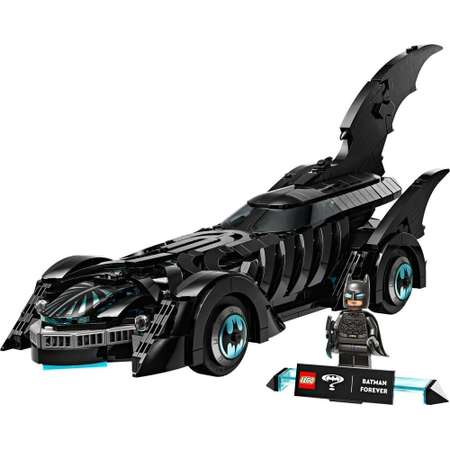 Конструктор LEGO DC Super Heroes Бэтмобиль 909 дет.