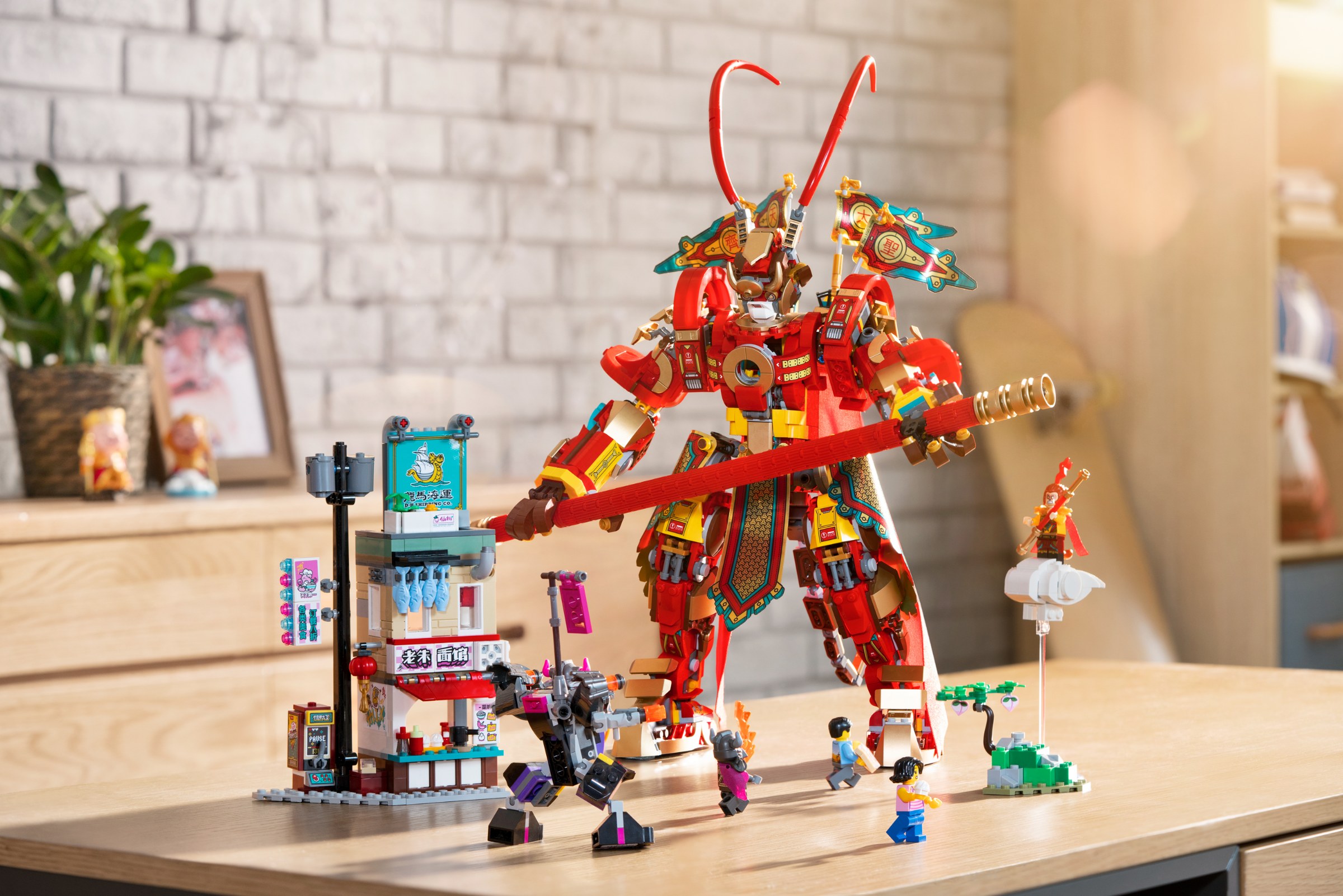 Конструктор LEGO Monkie kid 80012 1629 дет. - фото 33