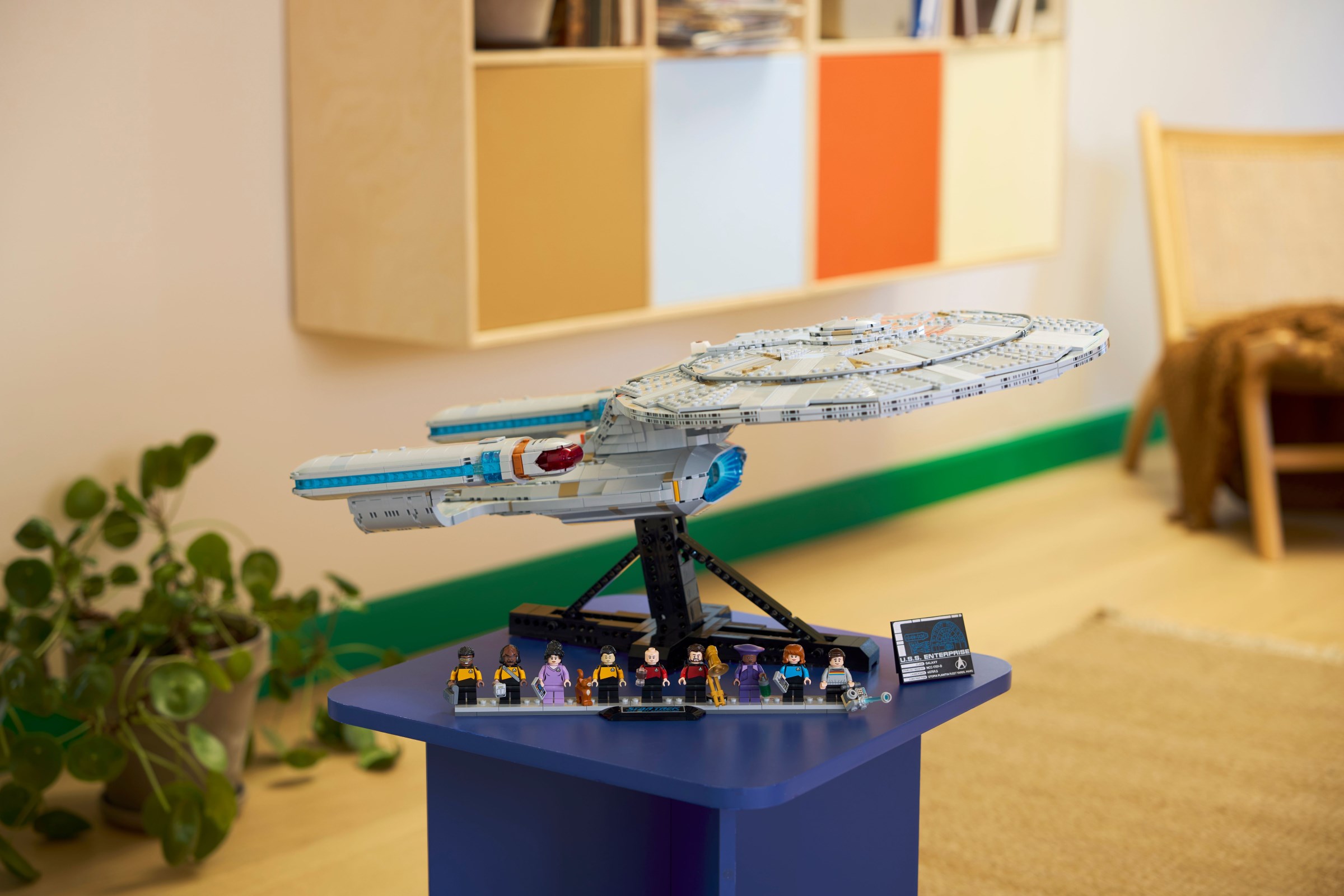 Конструктор LEGO Icons 10356 3600 дет. - фото 10