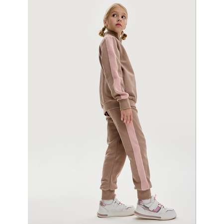 Толстовка и брюки NIKASTYLE