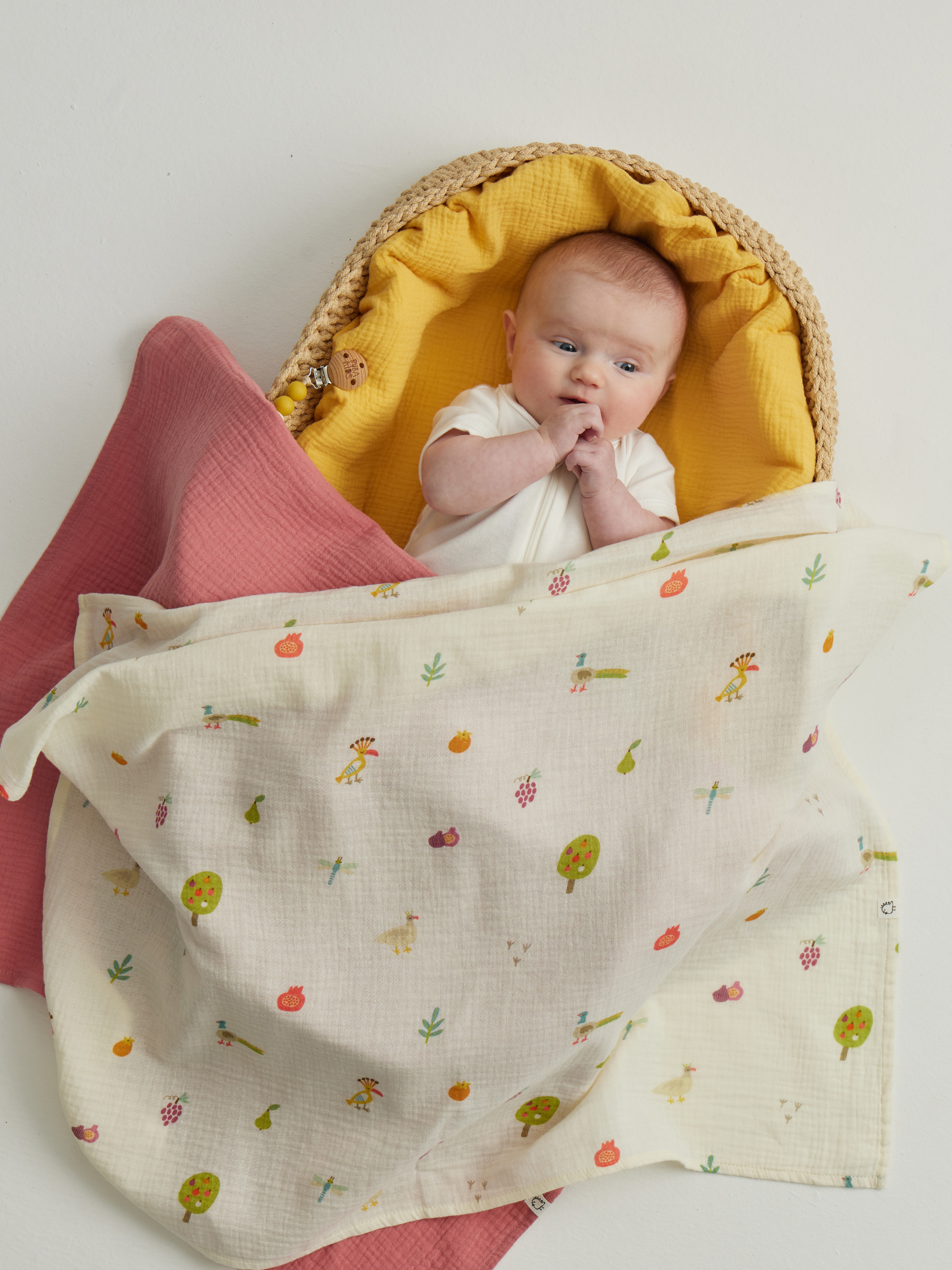 Пелёнка BUBA KIDS Сады Кавказа/Горчица/Малина муслин 75х75 см 3 шт. - фото 11