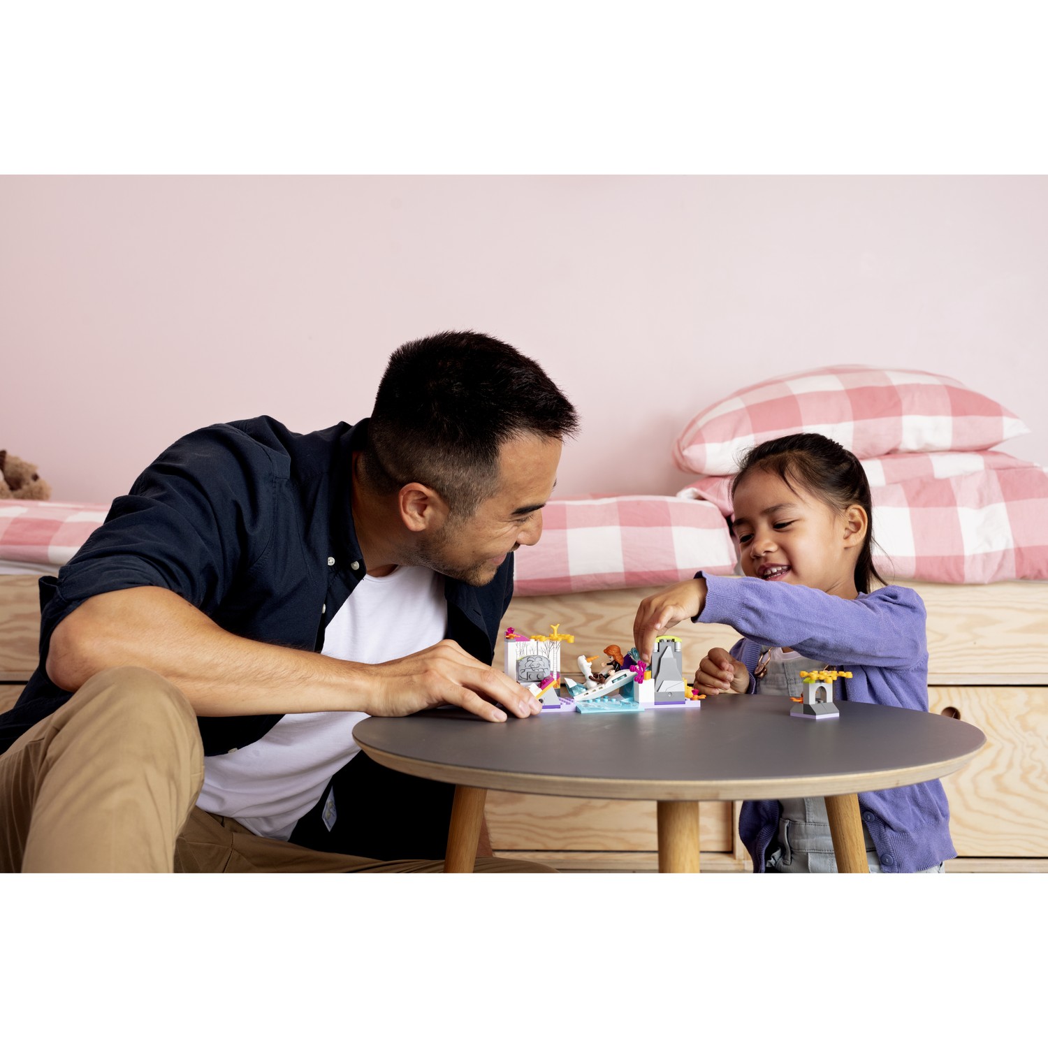 Конструктор LEGO Disney Princess Экспедиция Анны на каноэ - фото 10