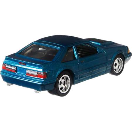 Автомобиль Hot Wheels Ford 1:64