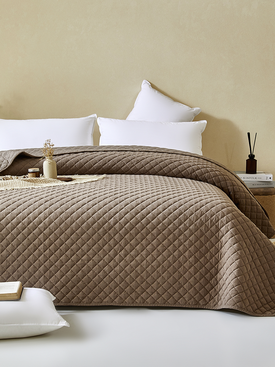 Покрывало Theodora вельвет мокко 240 x 220 см - фото 3