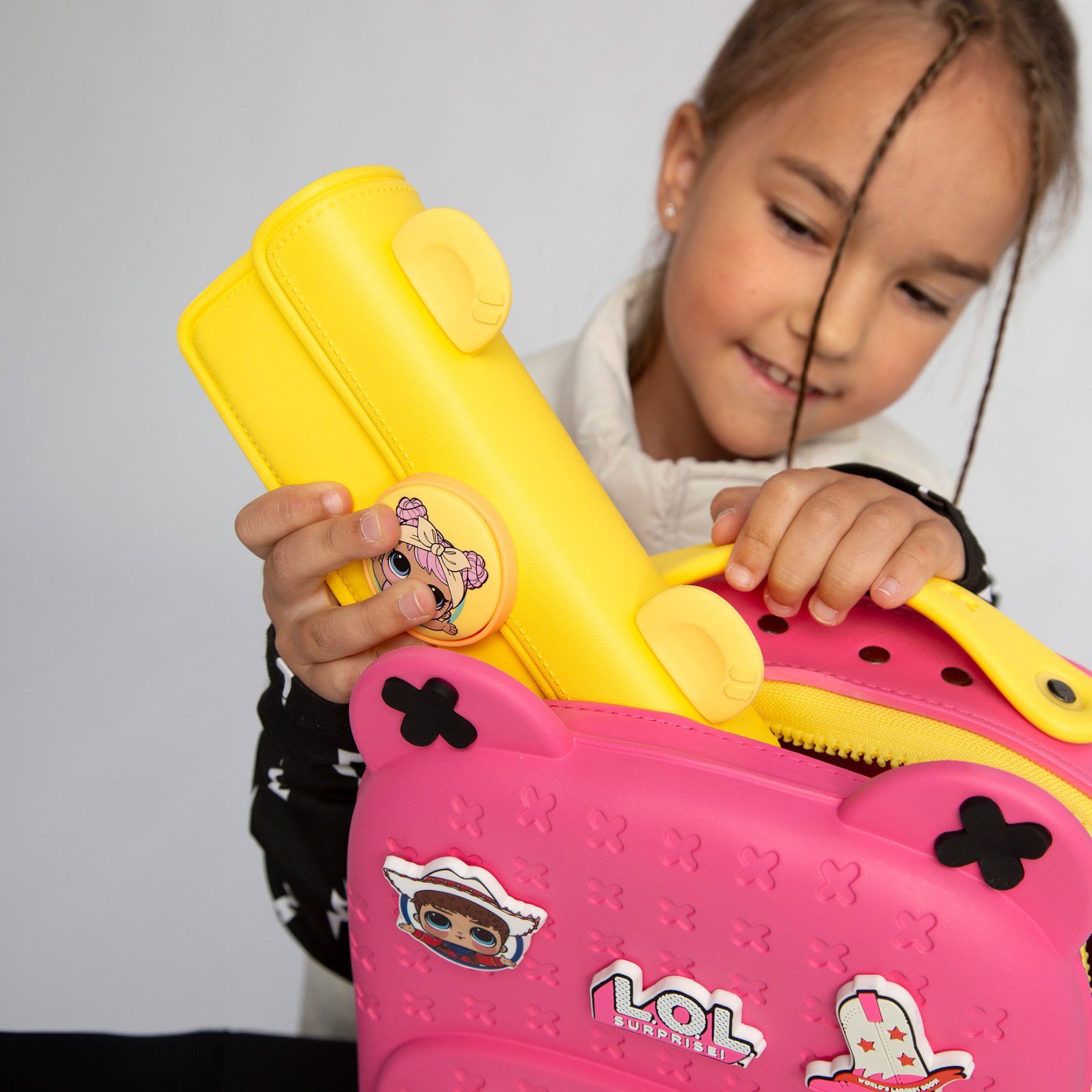 Сумка L.O.L. Surprise! пенал желтый + джиббитсы - фото 11