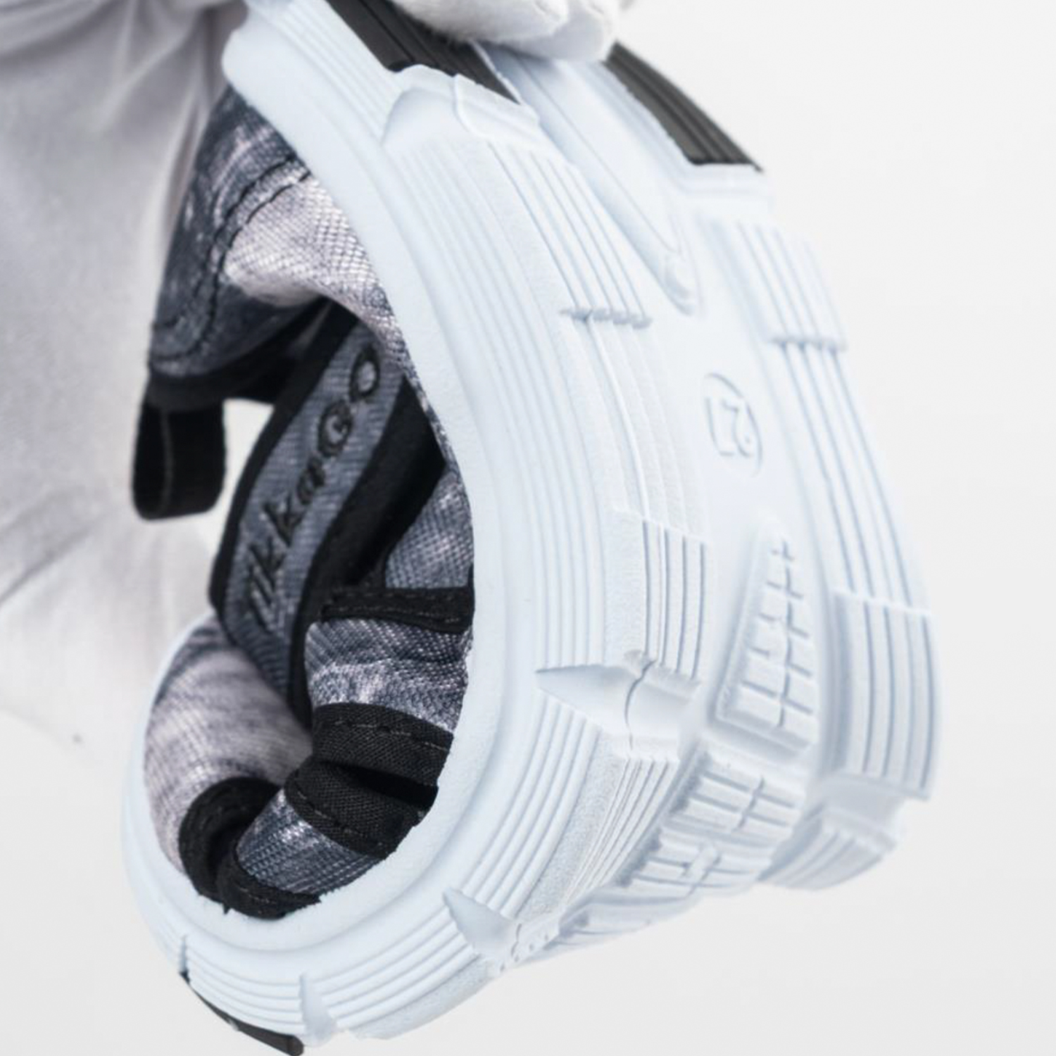 Сандалии TikkaGo 7T06_913-2_black-grey - фото 11