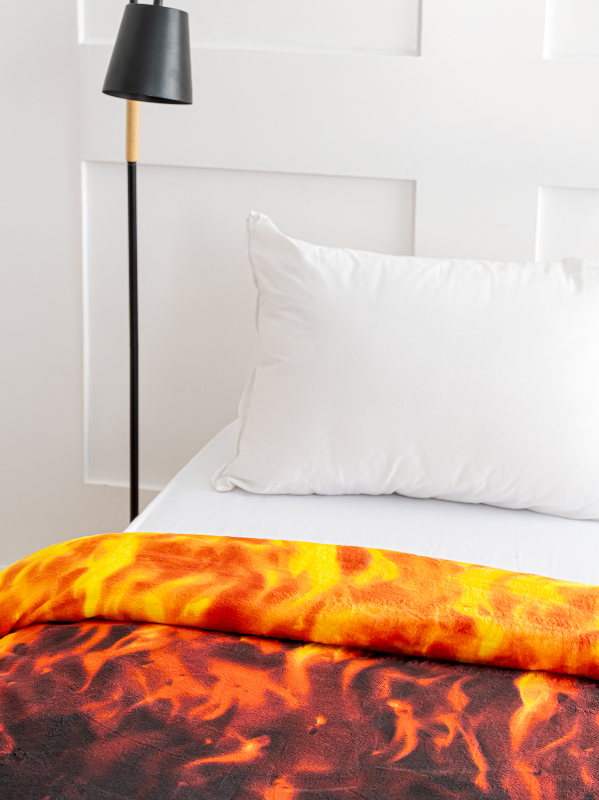 Плед PAVLine Аэро Софт Огонь 150 x 200 см - фото 9