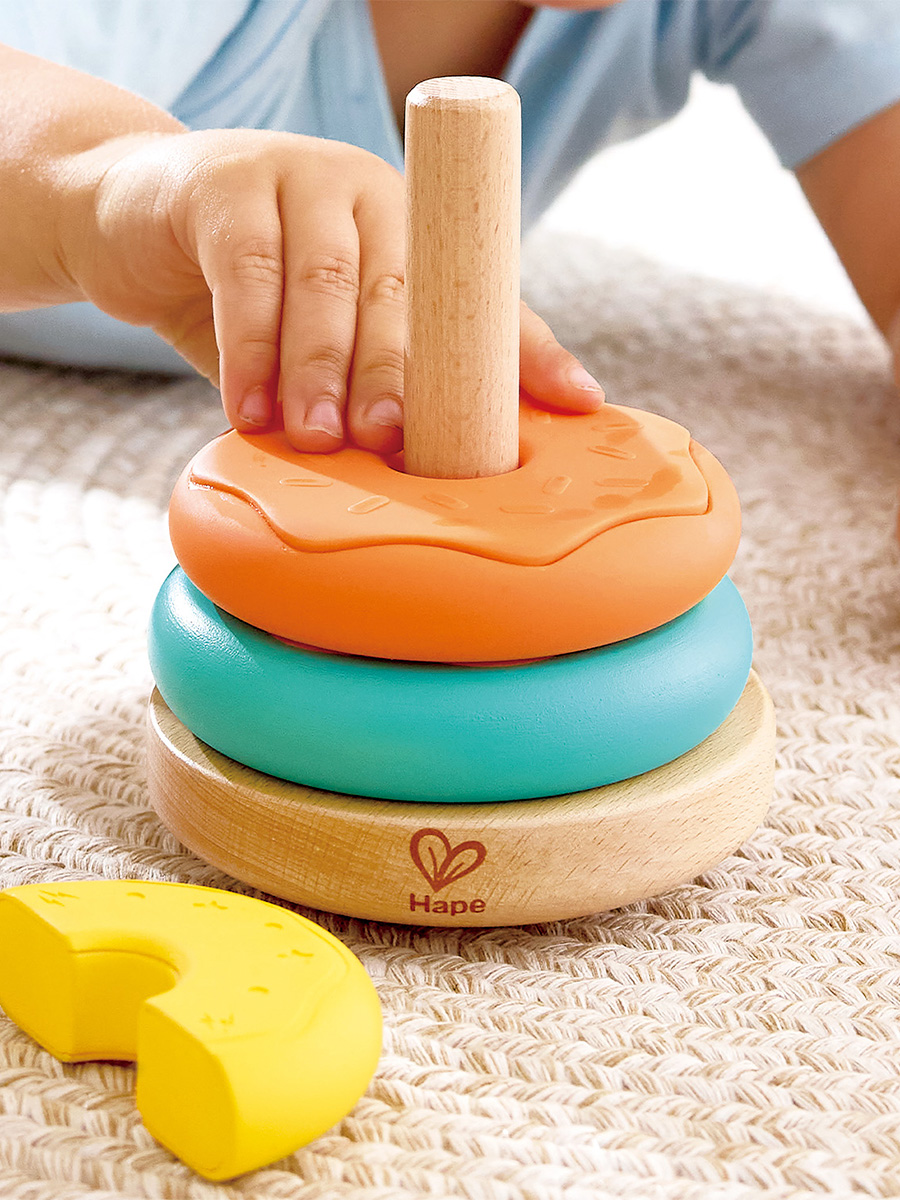 Игрушка Hape пирамидка Башня пончиков - фото 4