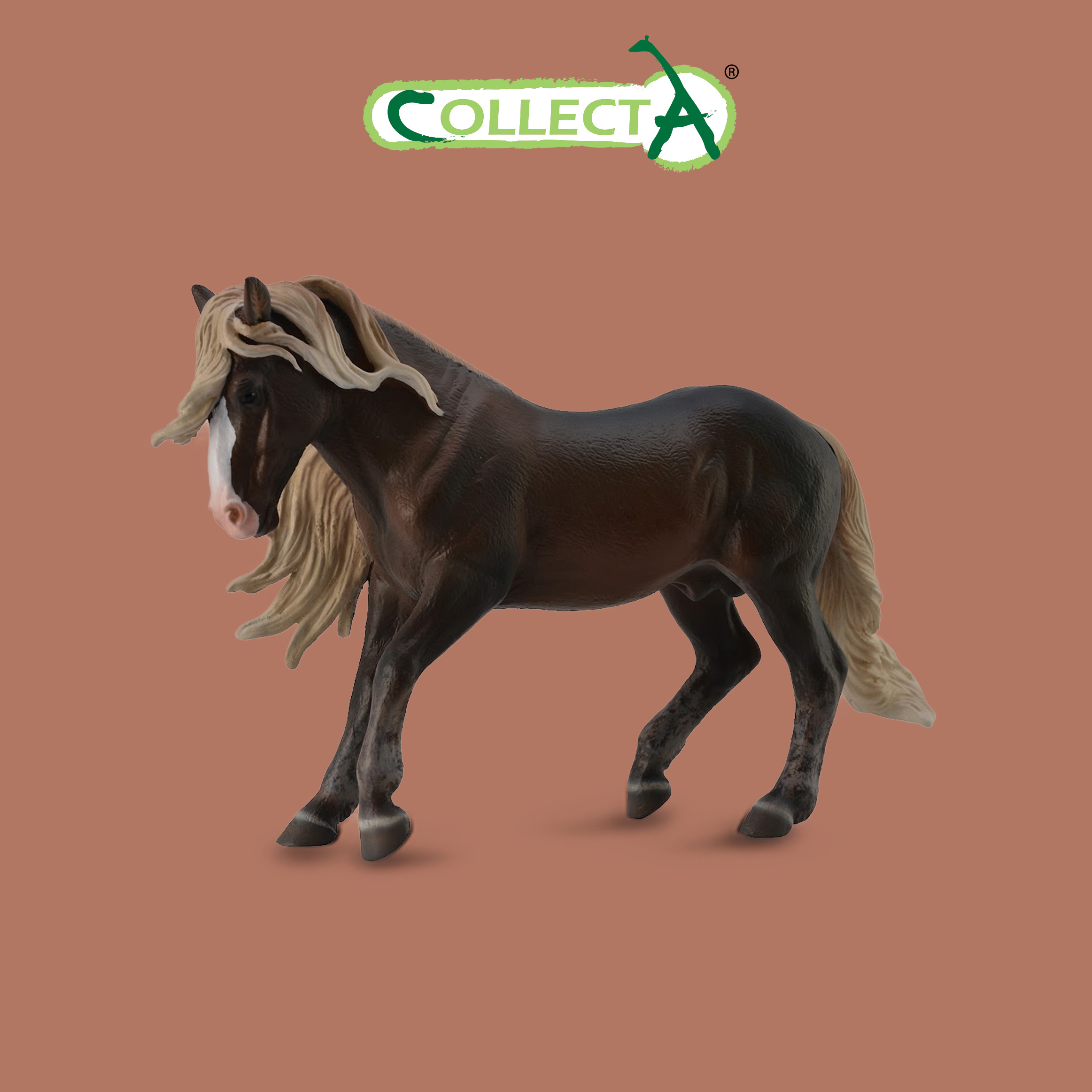Фигурка Collecta Блэк-форрест жеребец - фото 1