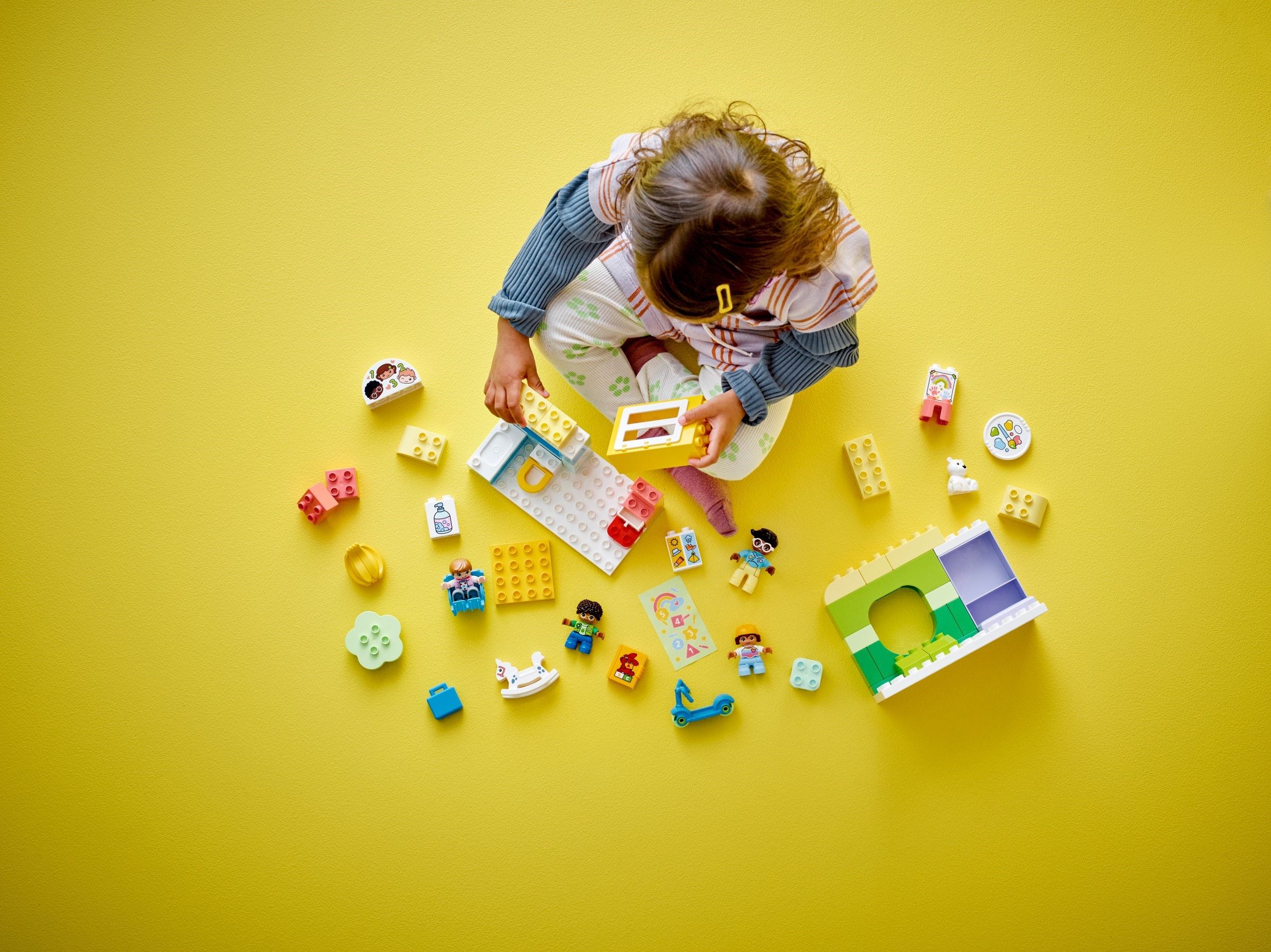 Конструктор LEGO DUPLO 10992 67 дет. - фото 6