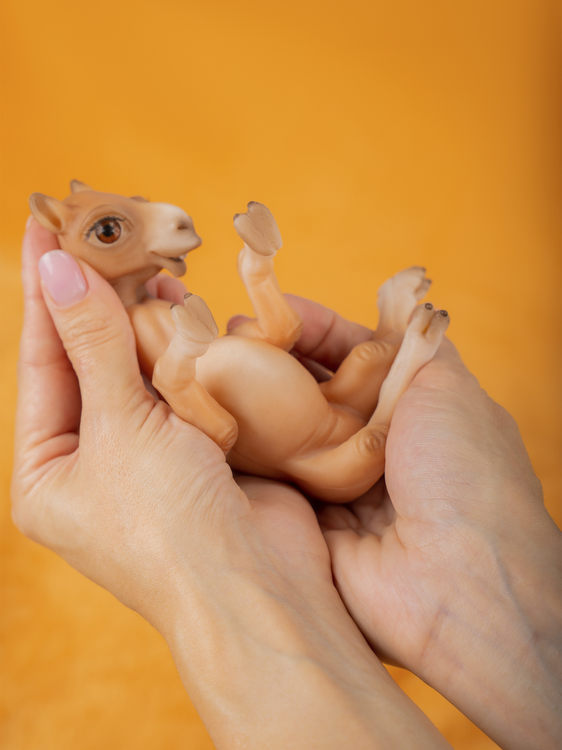 Кукла мини Magic Manufactory Magic Pets верблюд высота 16 см 4631171133028 - фото 15