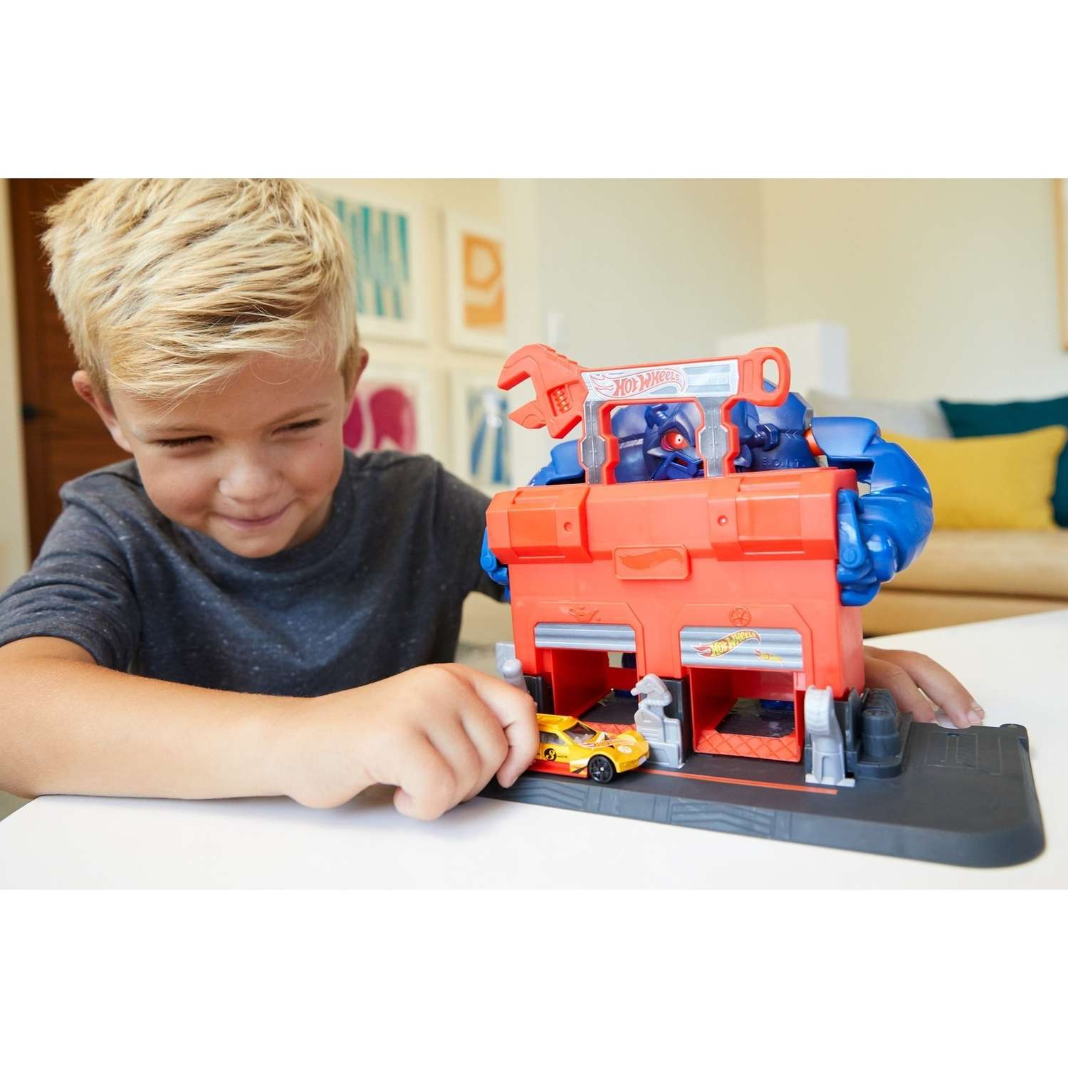 Трек Hot Wheels Атака гориллы FNB05 - фото 7