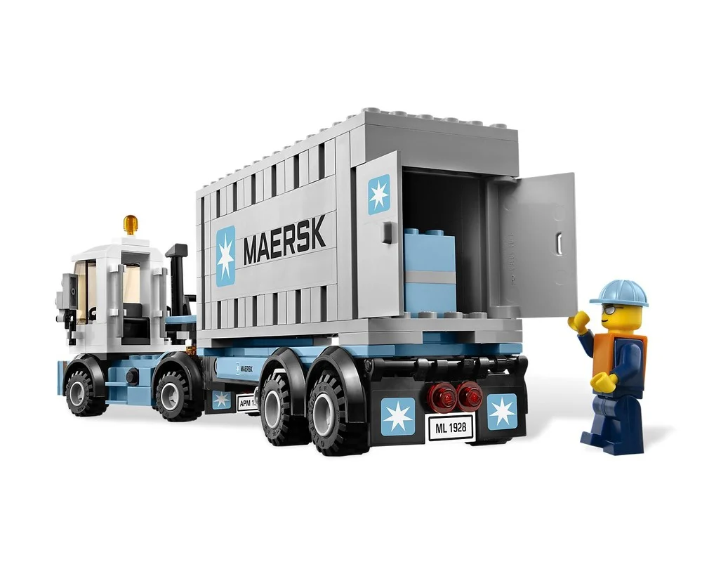 Конструктор LEGO City 10219 1234 дет. - фото 1