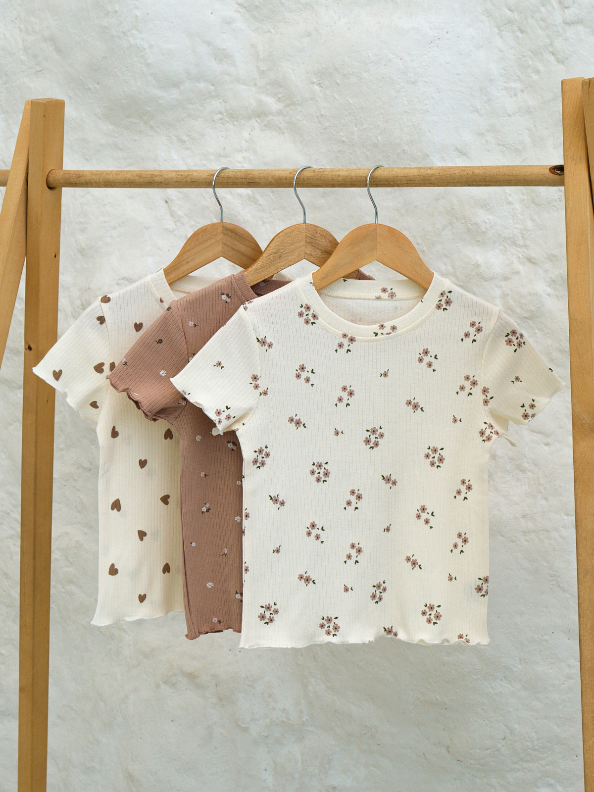 Футболка 3 шт Jelly Whale K24T04-3-BrFlwr-Milk-Milk2 - фото 1