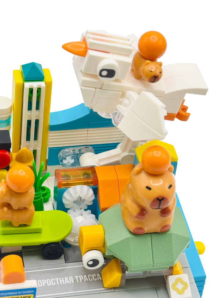 Конструктор Cubion Капибара путешествует 244 дет. - фото 11