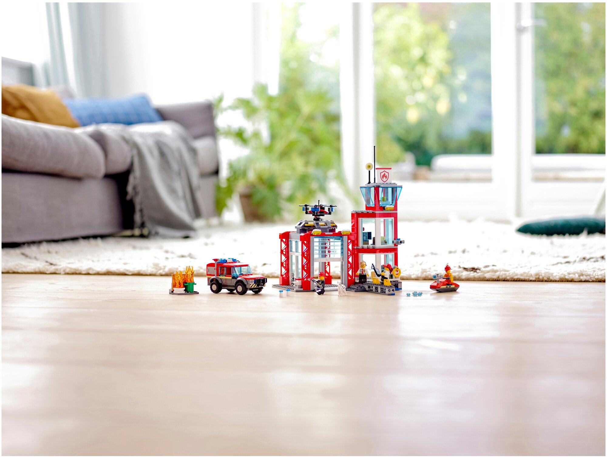 Конструктор LEGO City 509 дет. - фото 15