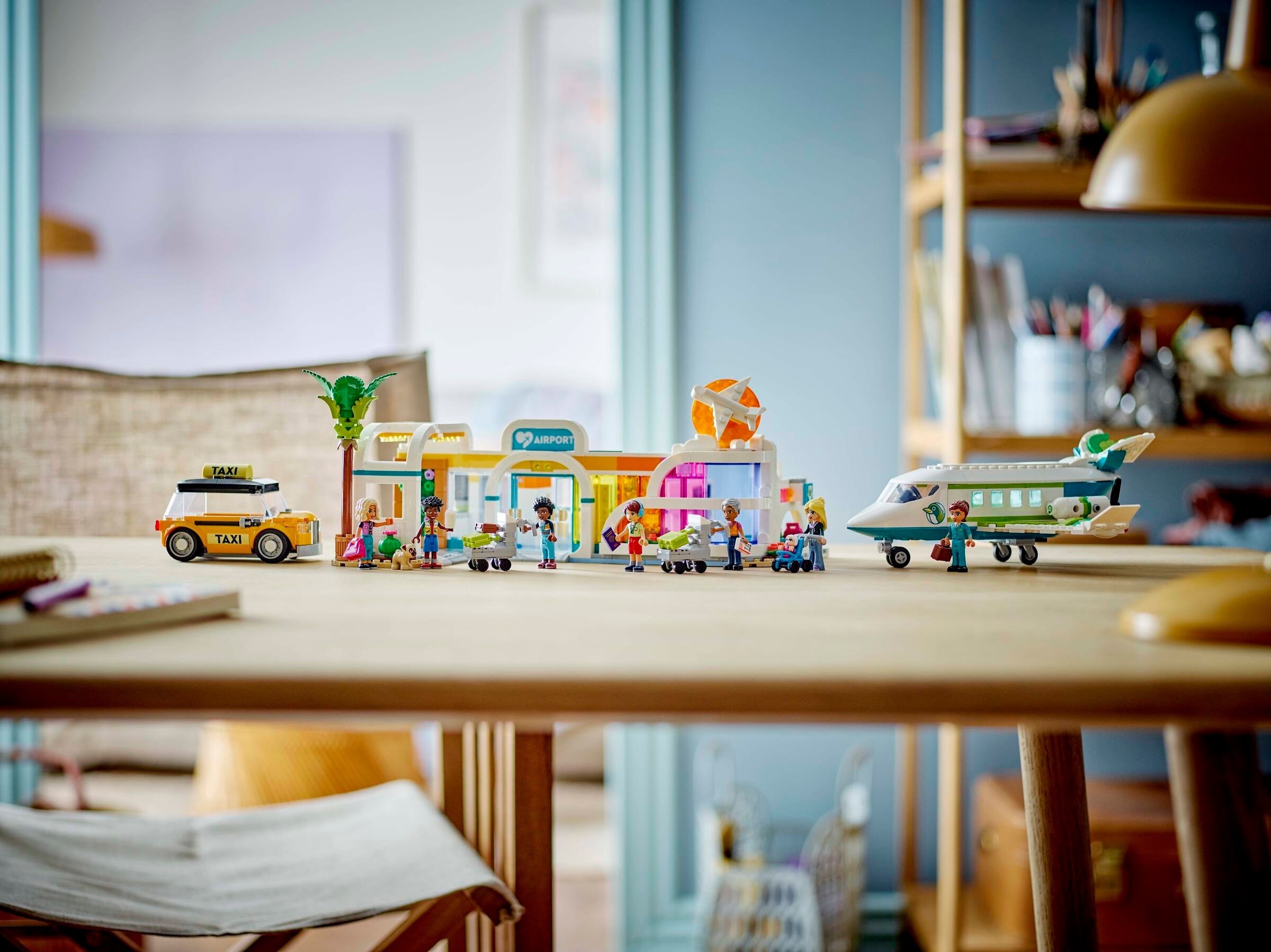 Конструктор LEGO Friends 42656 958 дет. - фото 5